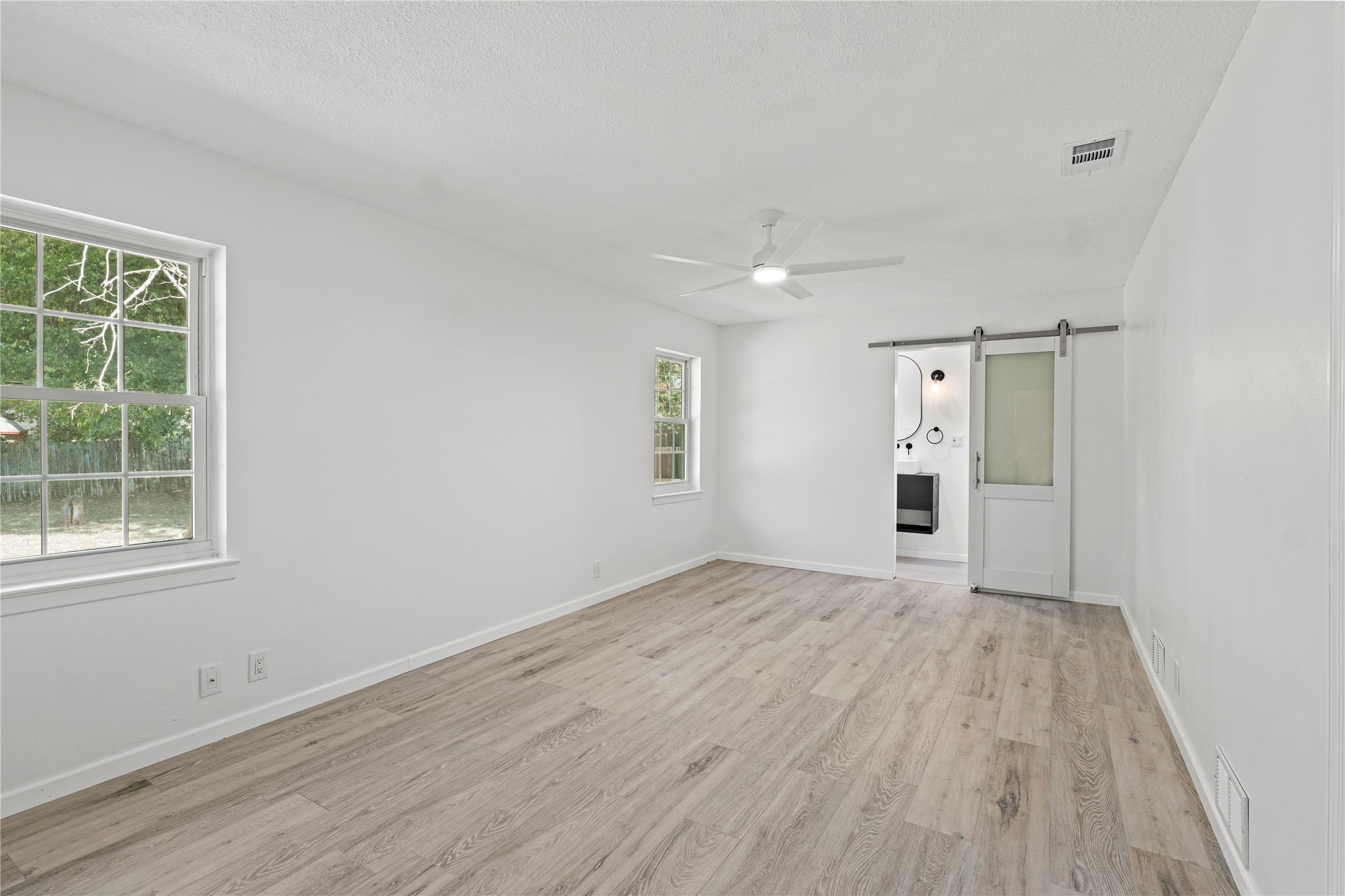 715 W Camp Wisdom Road
