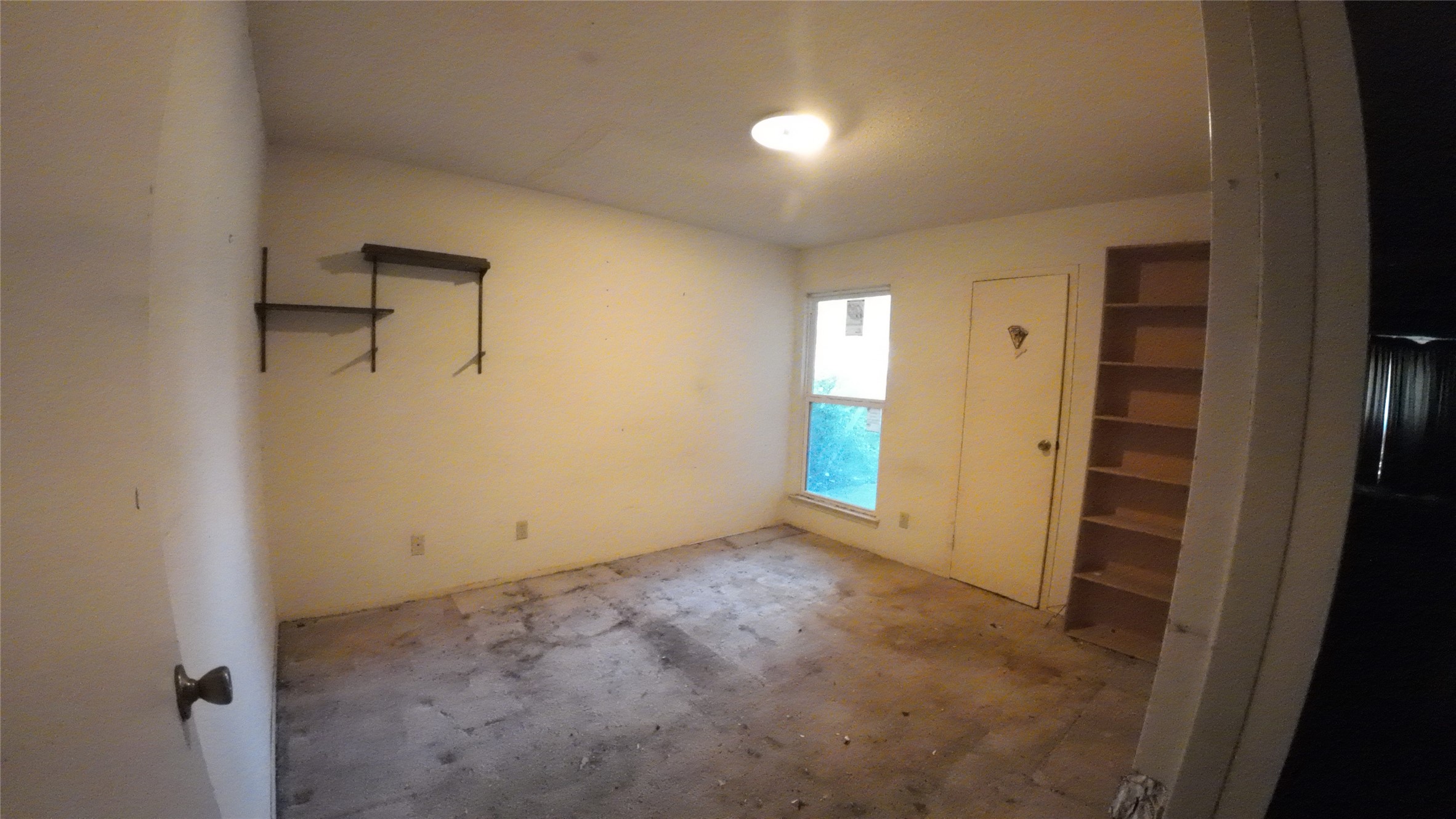 1817 Lewis Drive