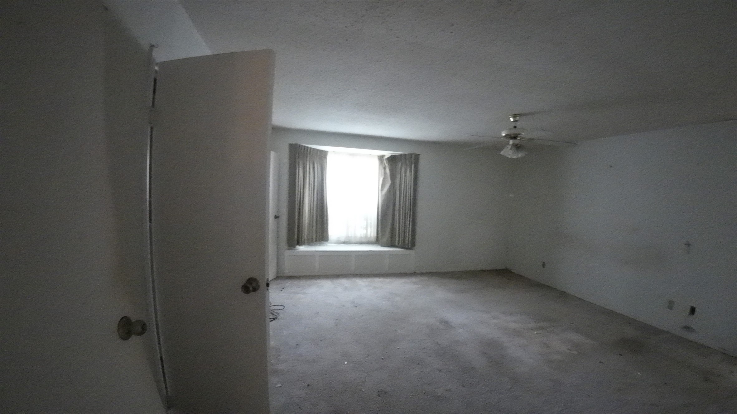 1817 Lewis Drive