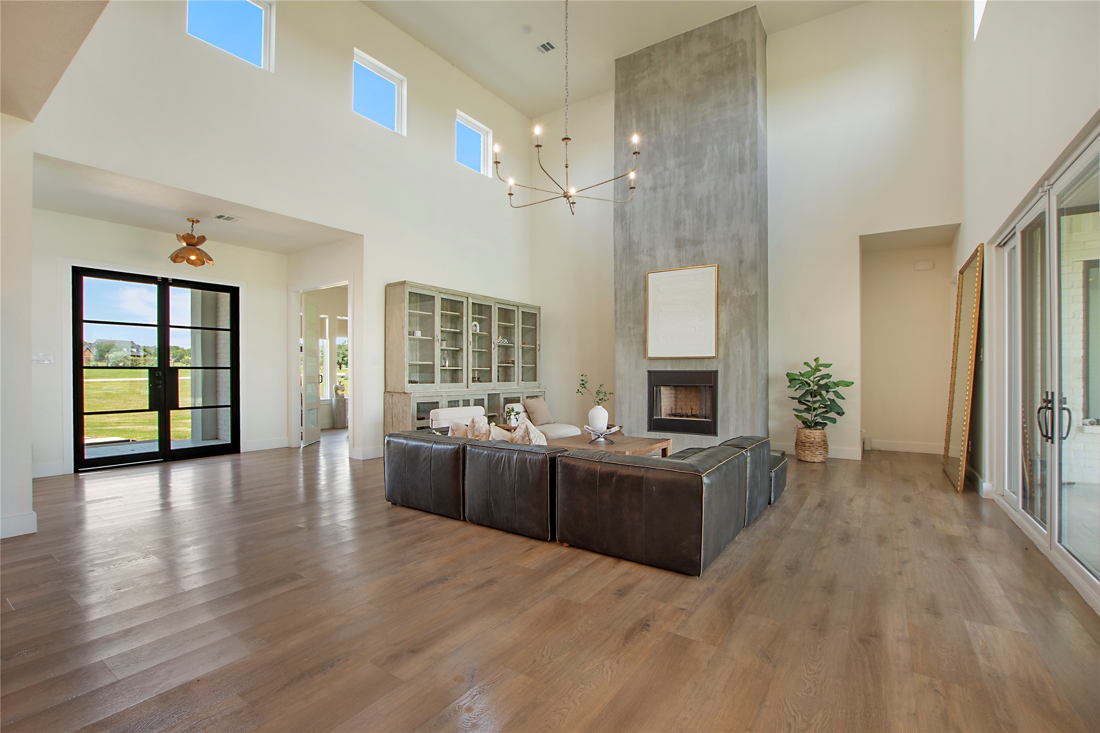 10356 Wild Rose Circle