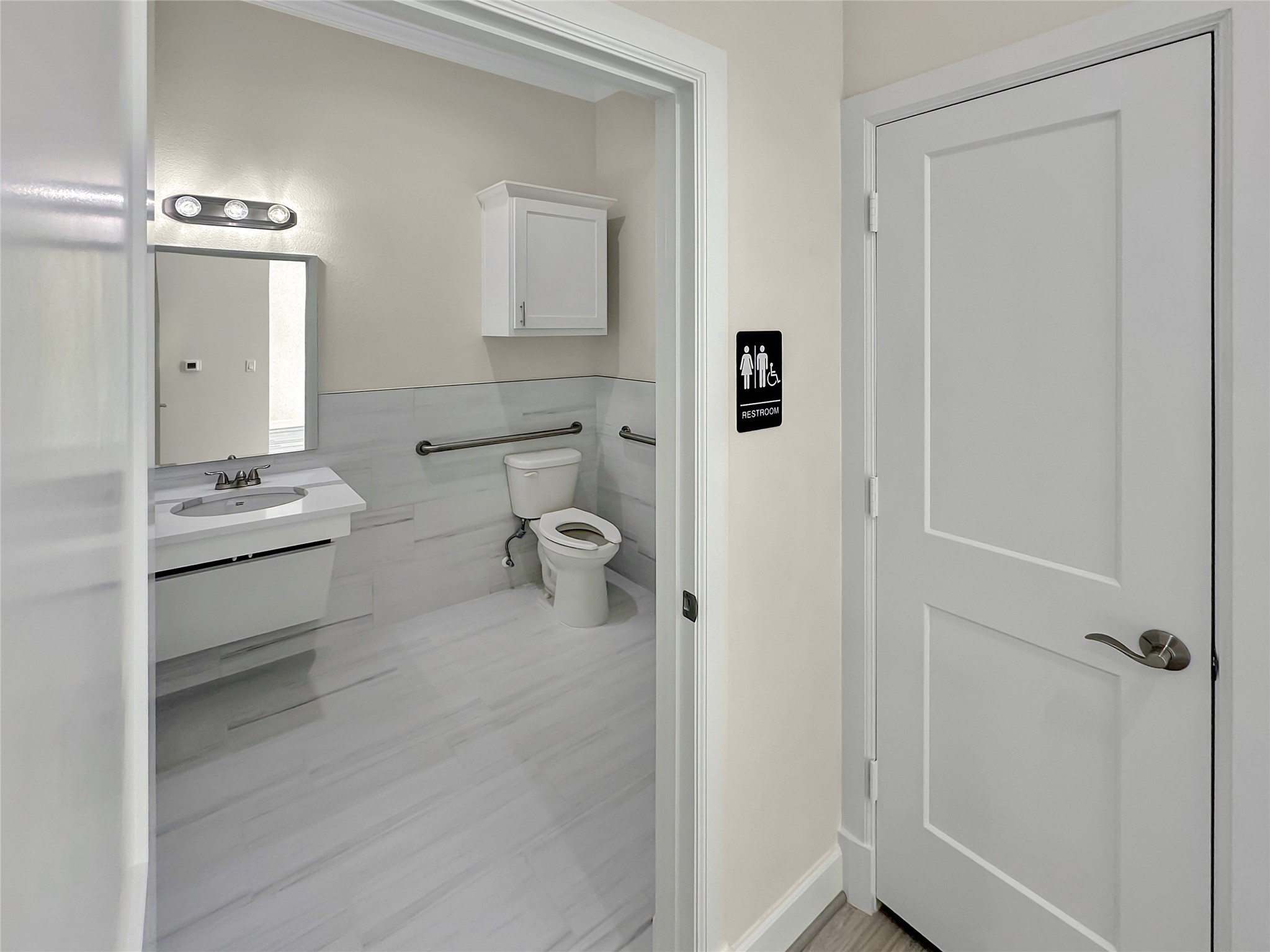 2120 Prairie Drive 402