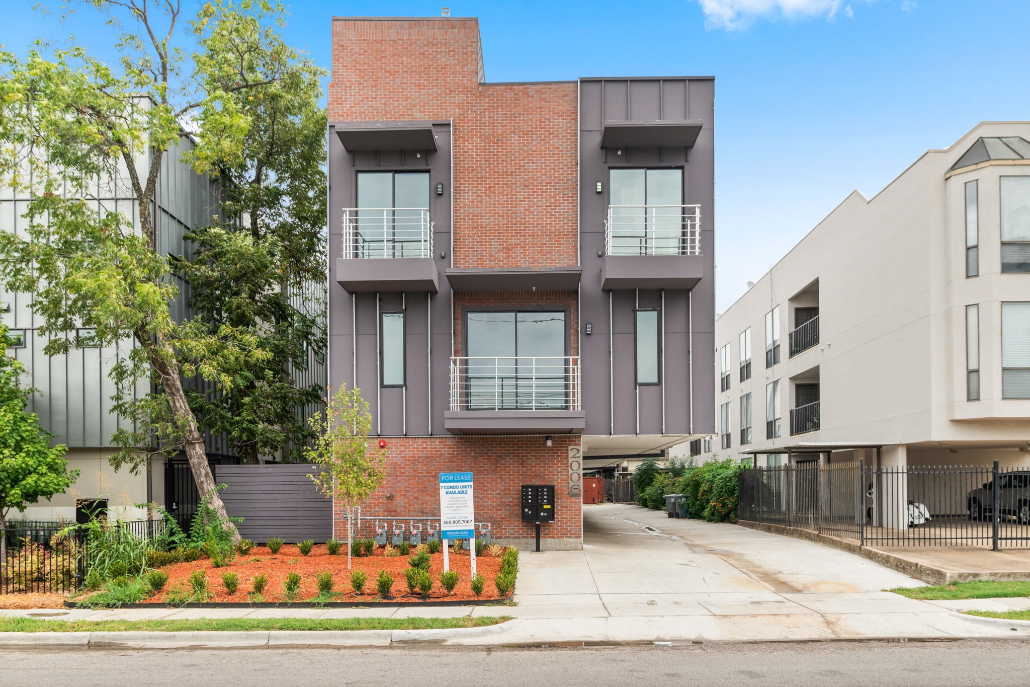 2006 N Fitzhugh 7