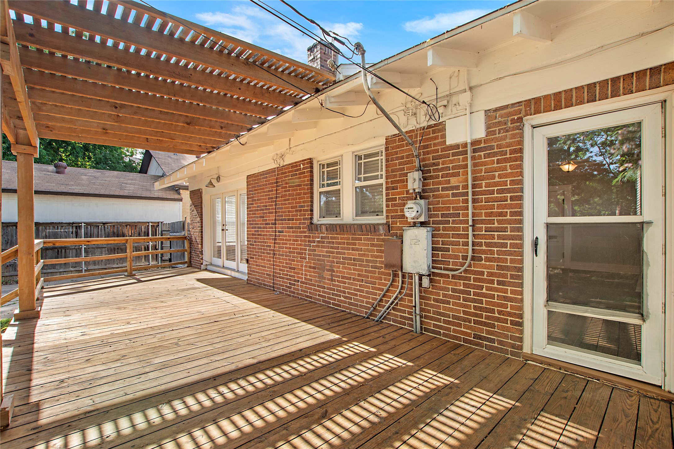 2222 Harrison Avenue