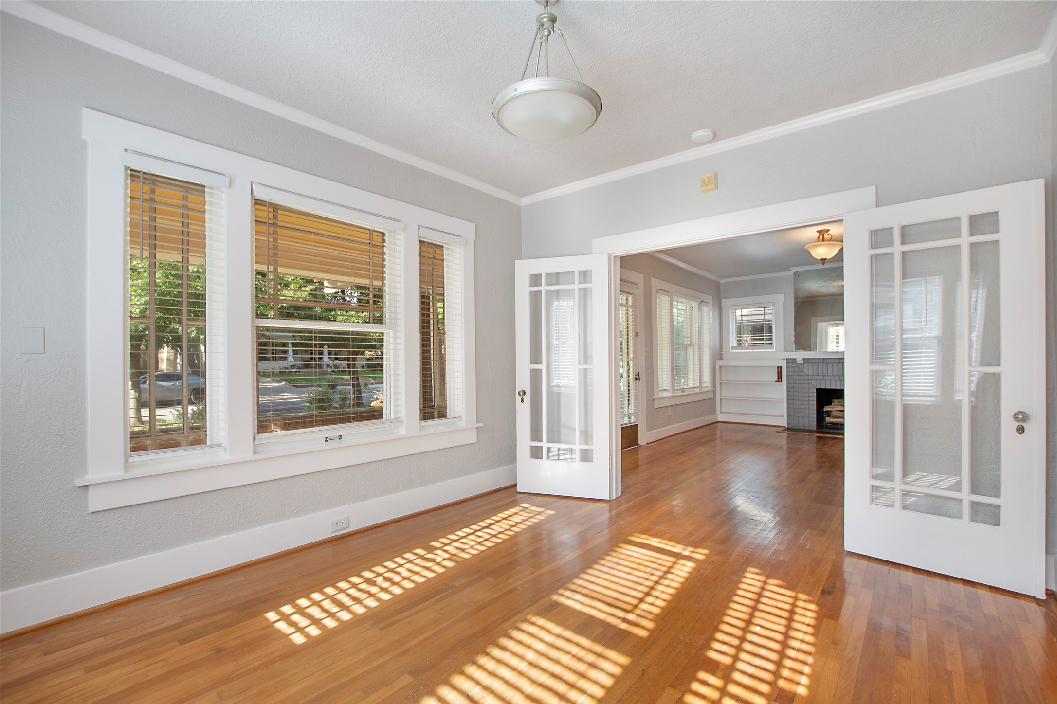 2222 Harrison Avenue