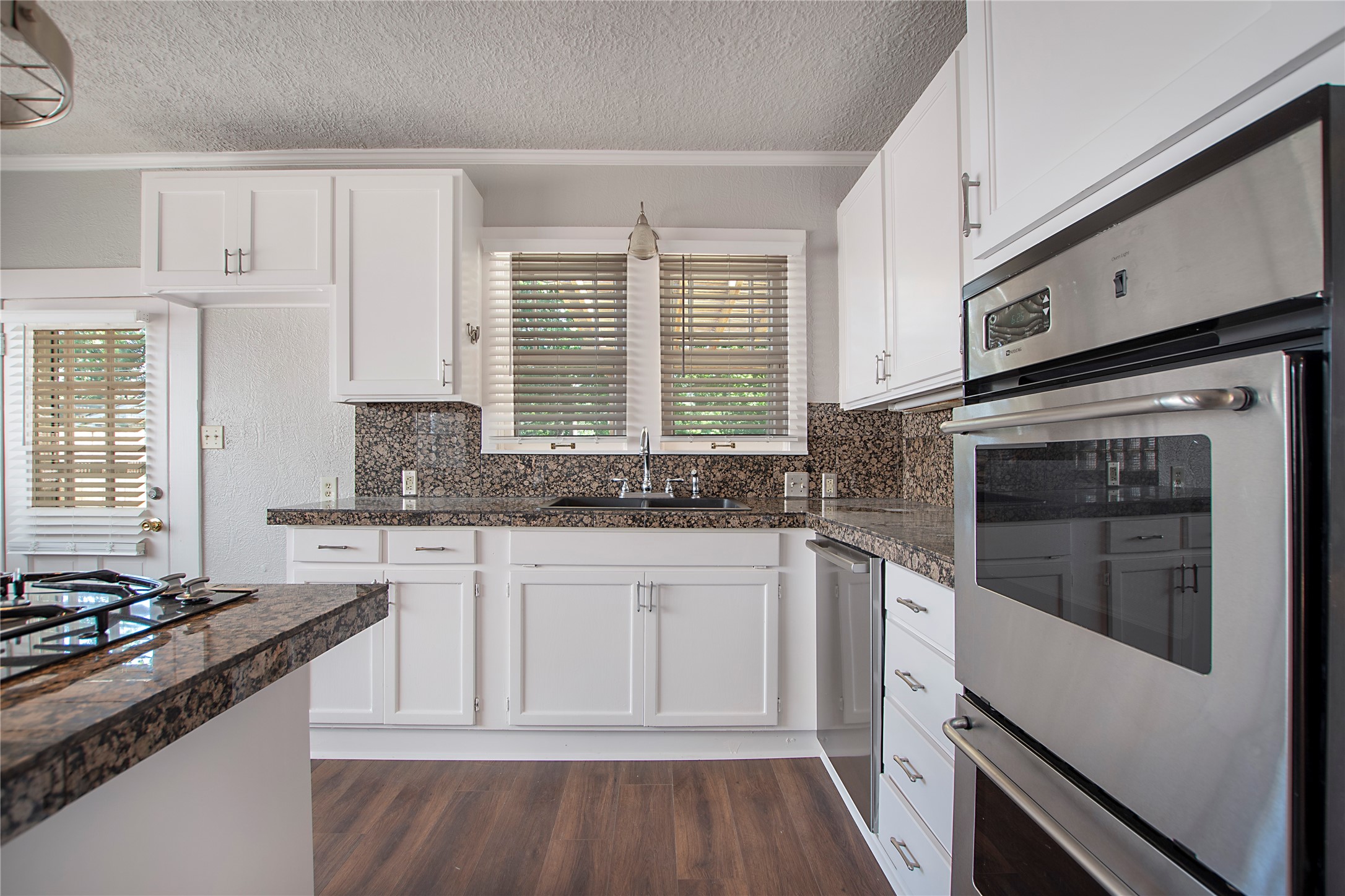 2222 Harrison Avenue