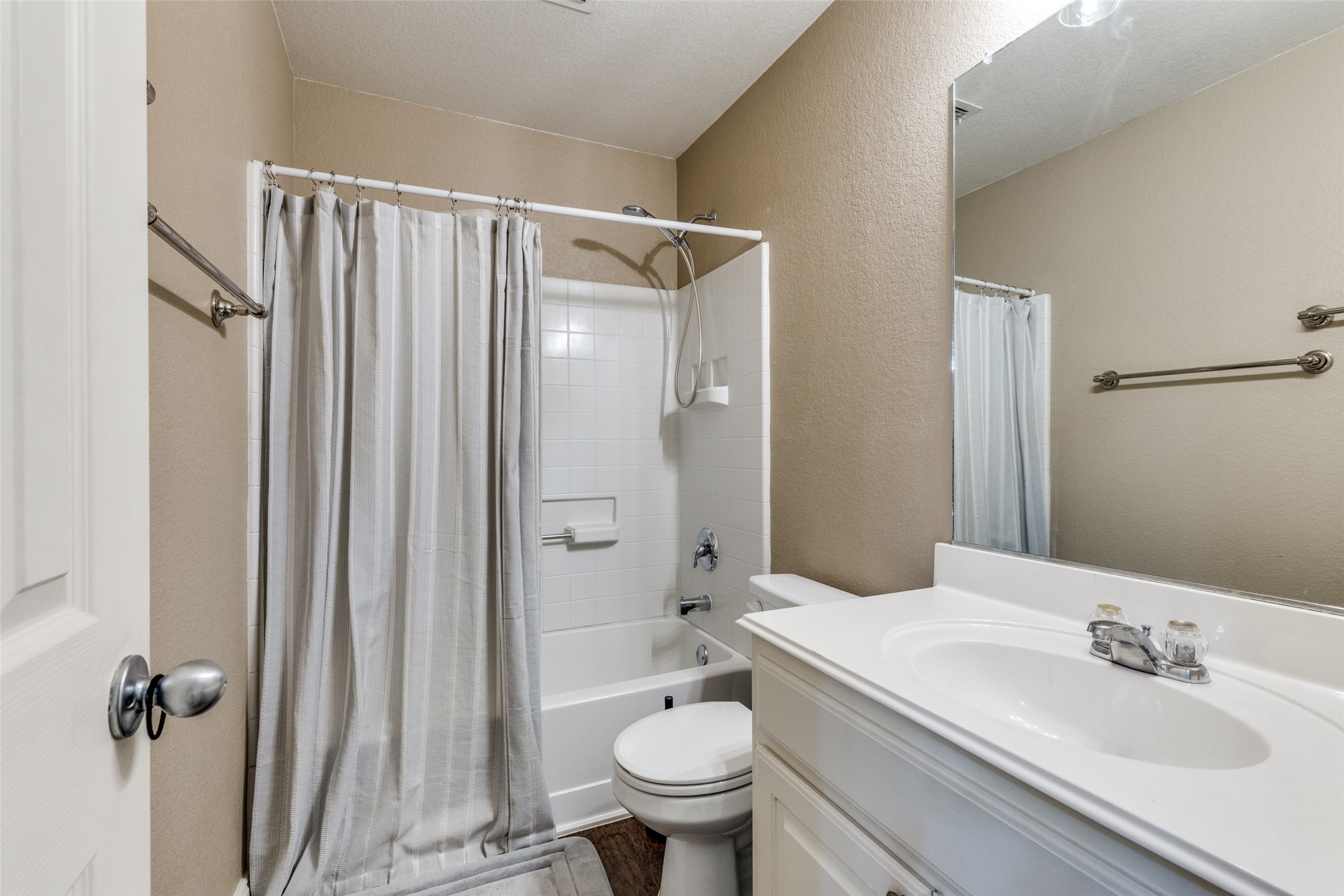 13729 Village Vista Drive