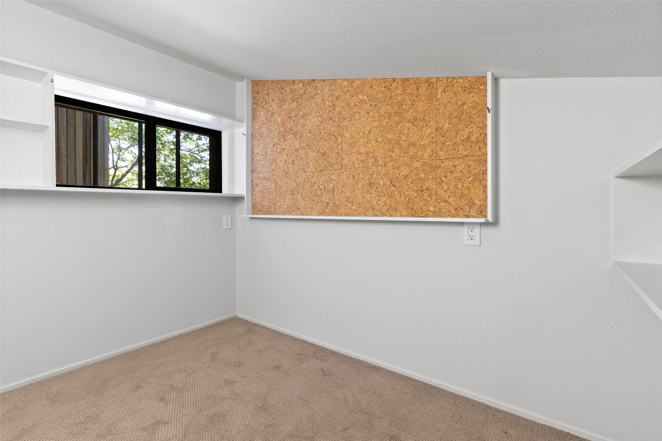 1703 E Barbara Street