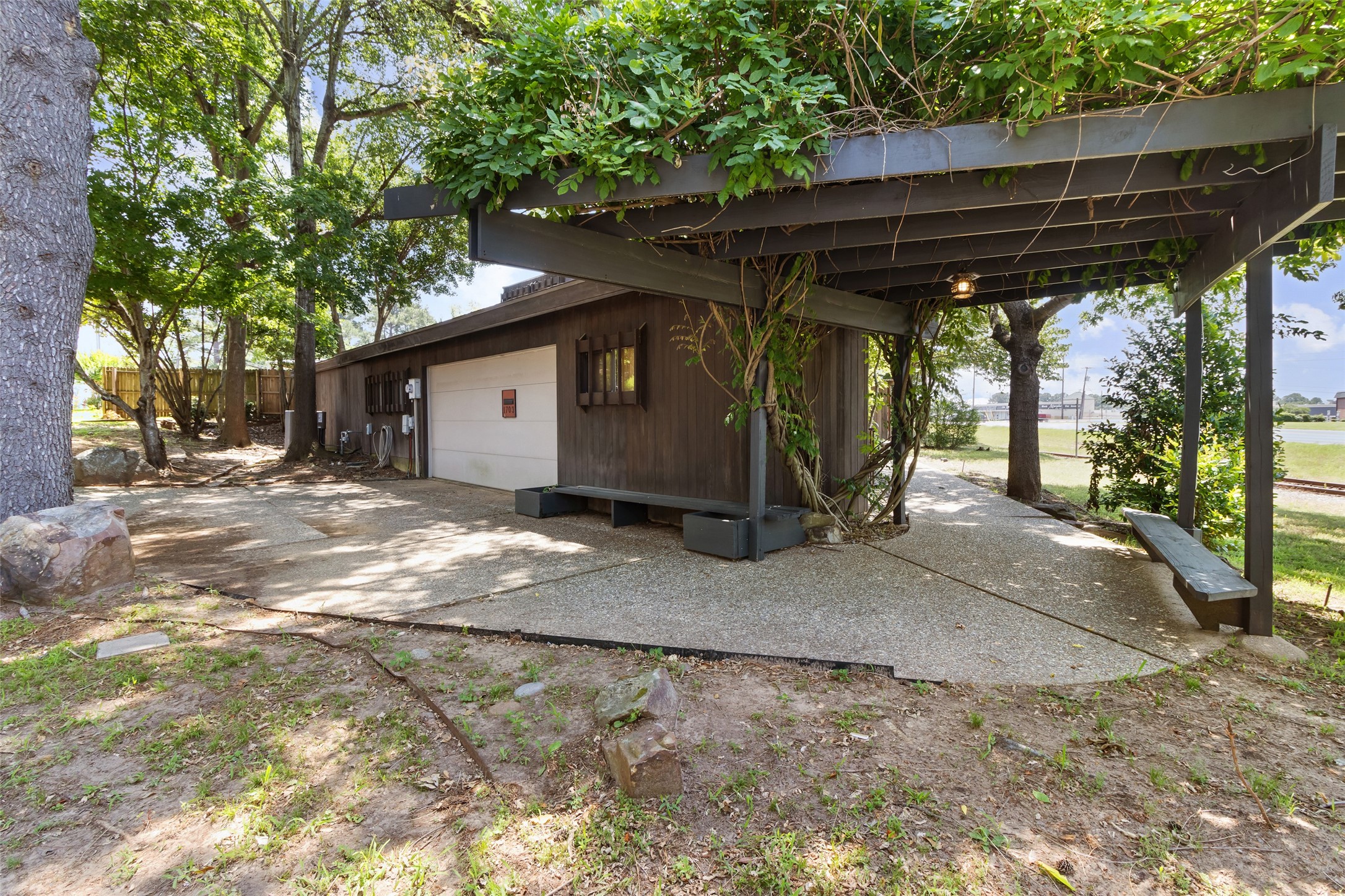 1703 E Barbara Street