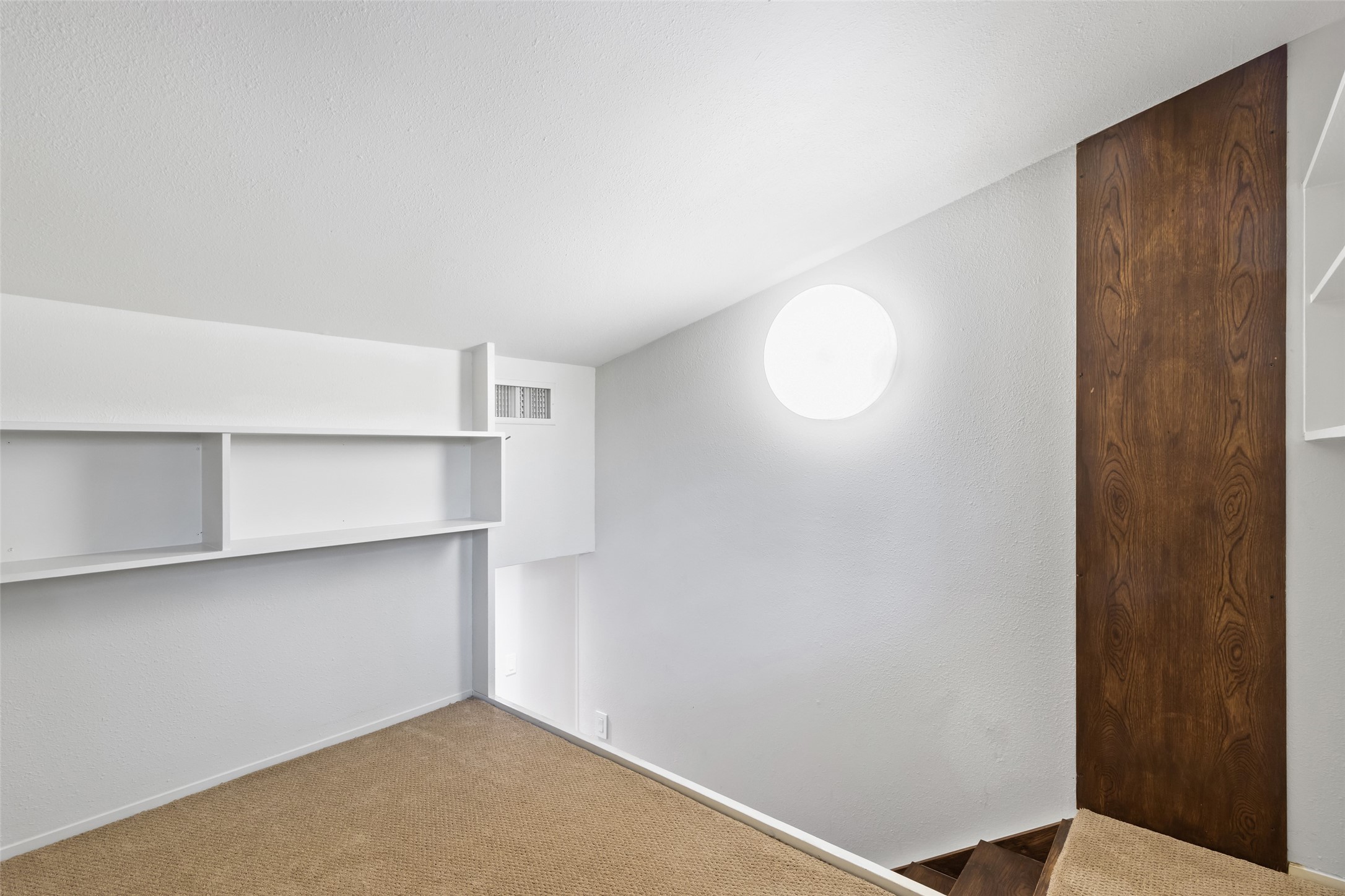 1703 E Barbara Street