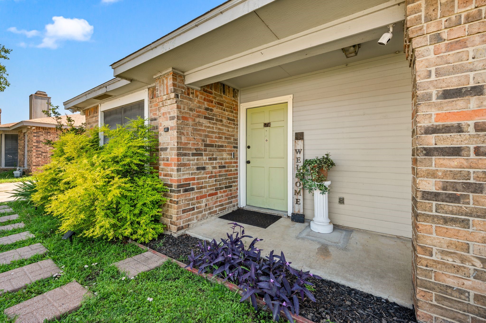 5714 Westchase Drive