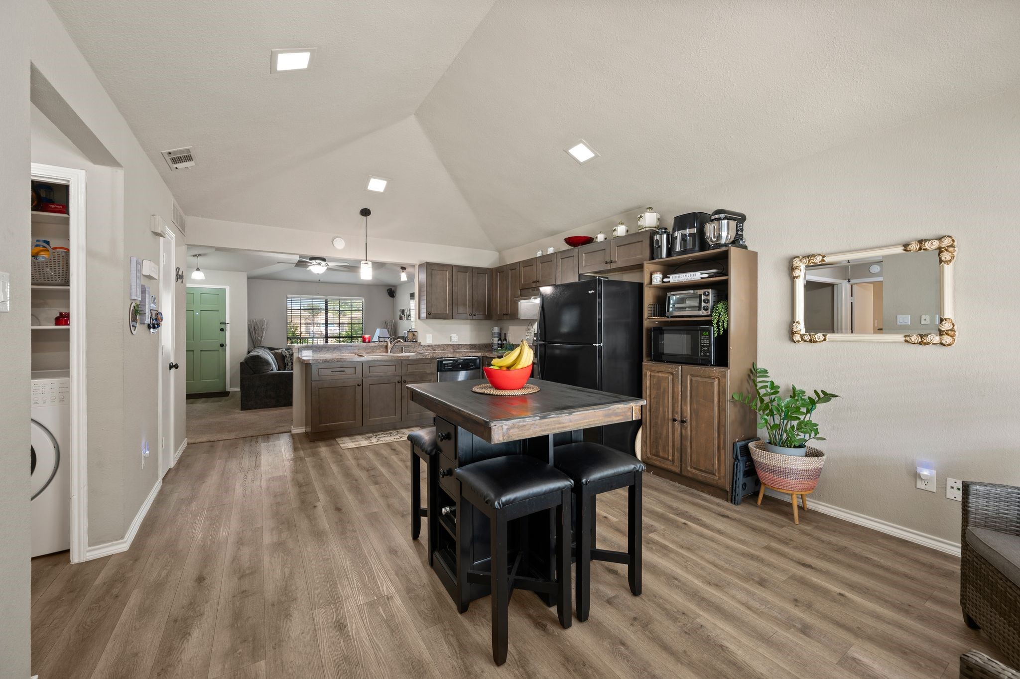 5714 Westchase Drive