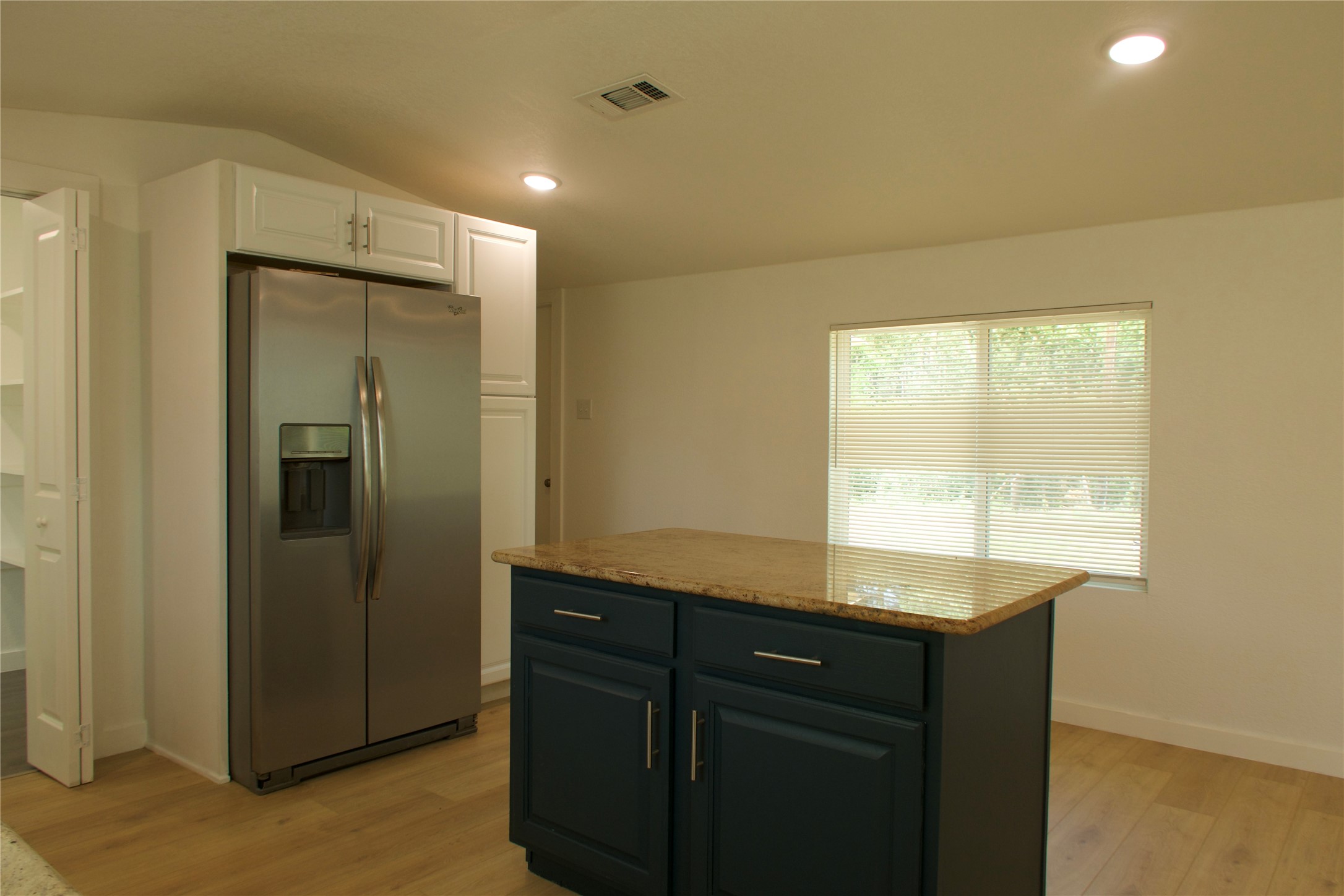 8805 Mid Haven Circle