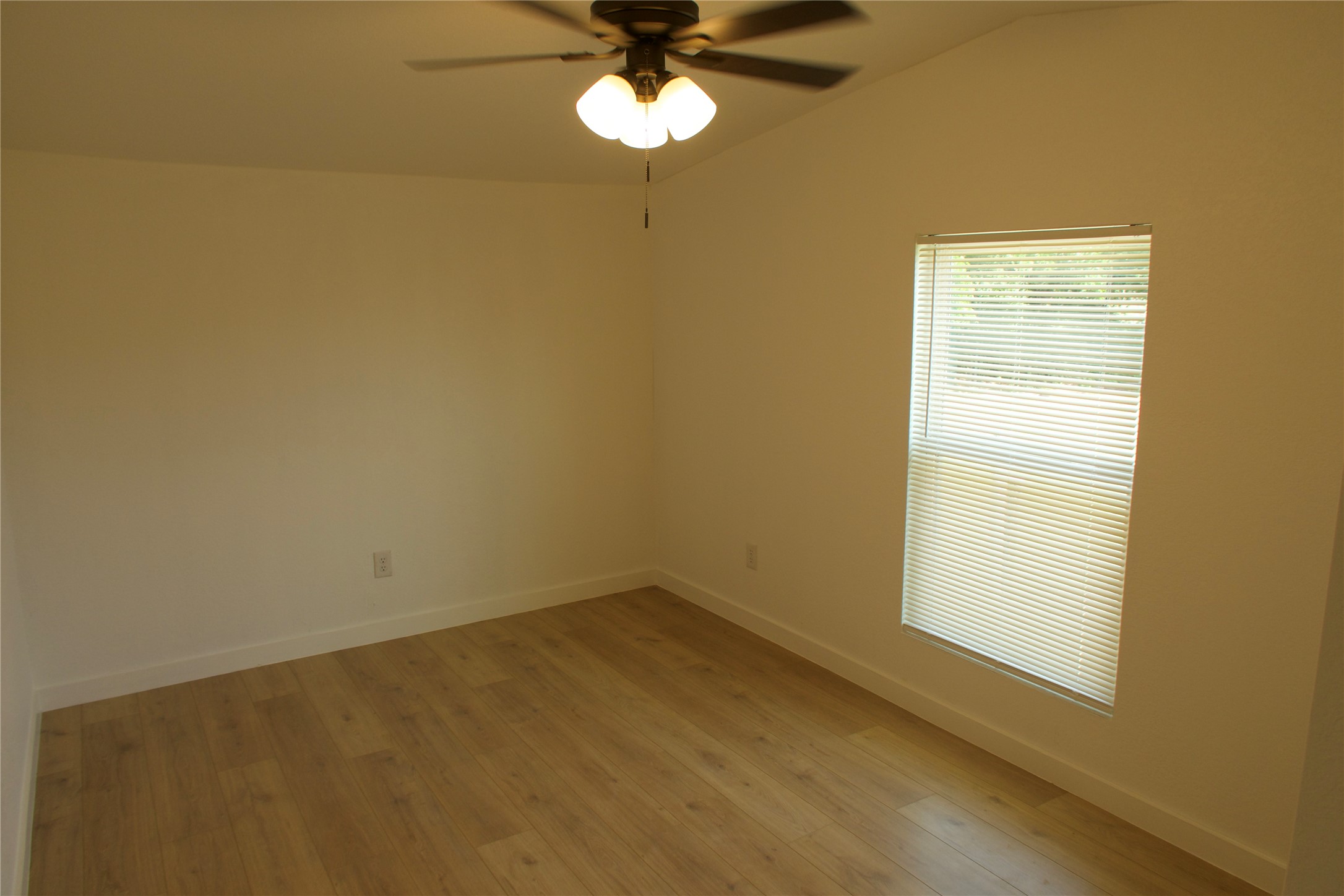 8805 Mid Haven Circle