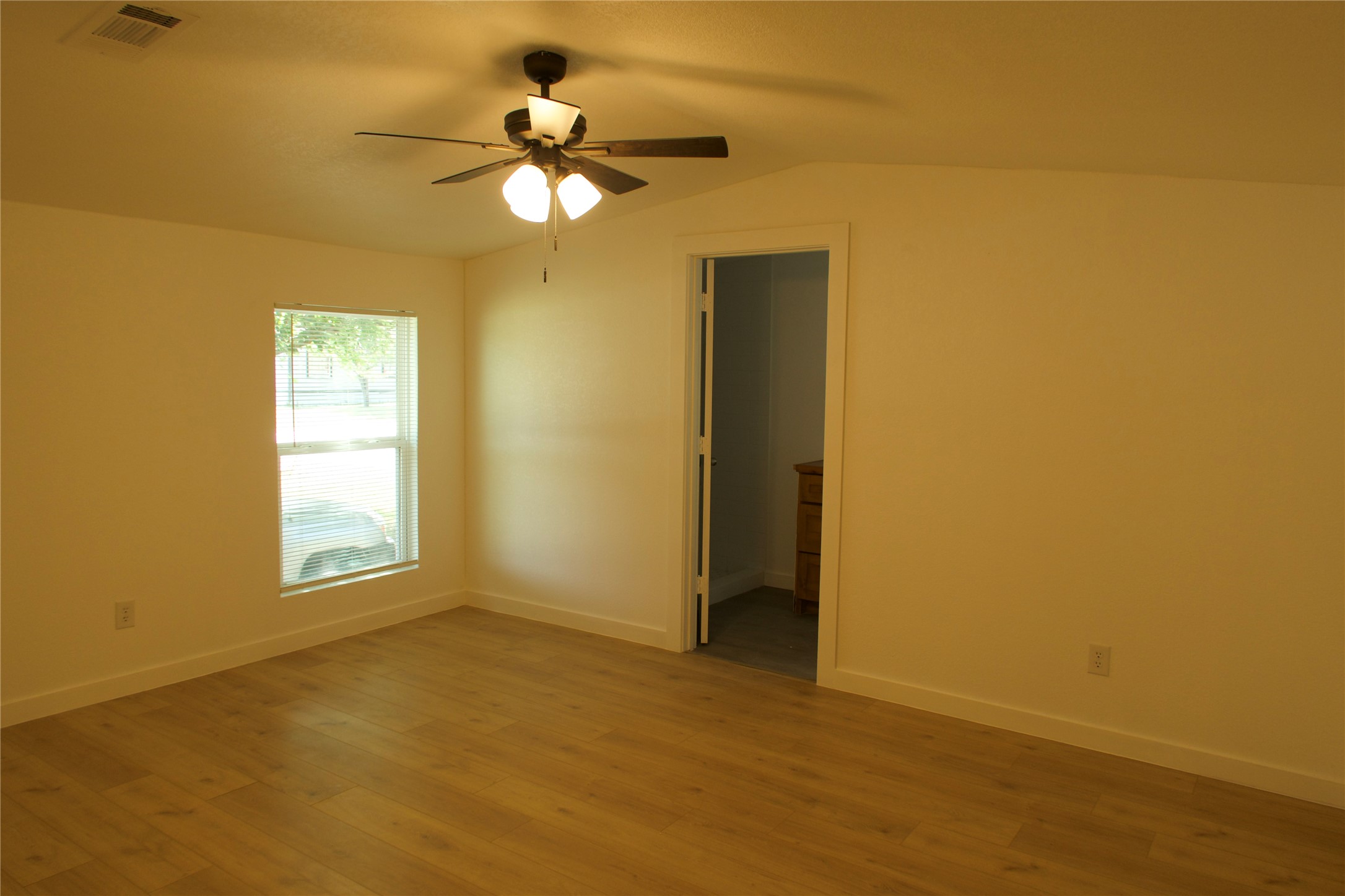 8805 Mid Haven Circle