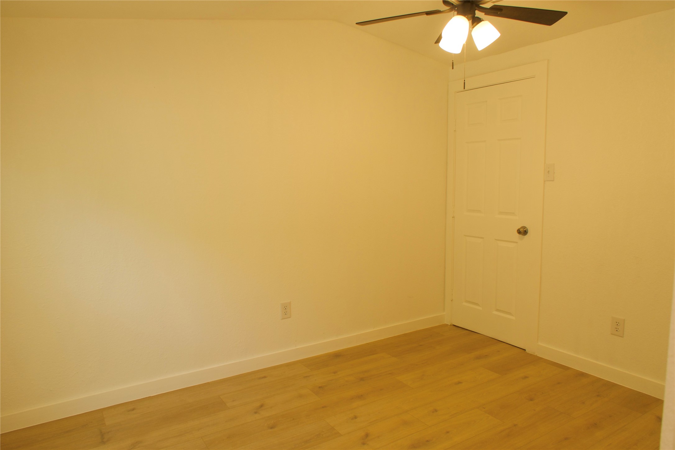 8805 Mid Haven Circle