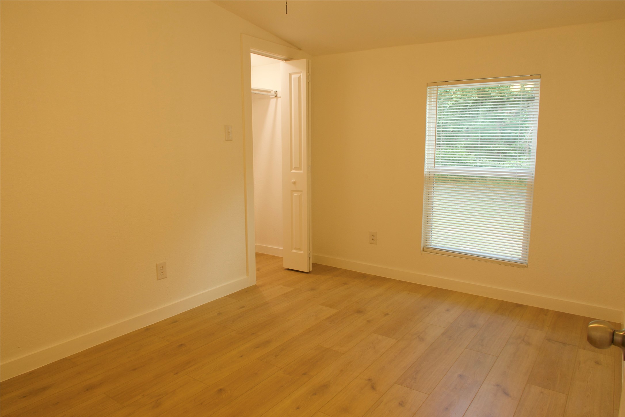 8805 Mid Haven Circle