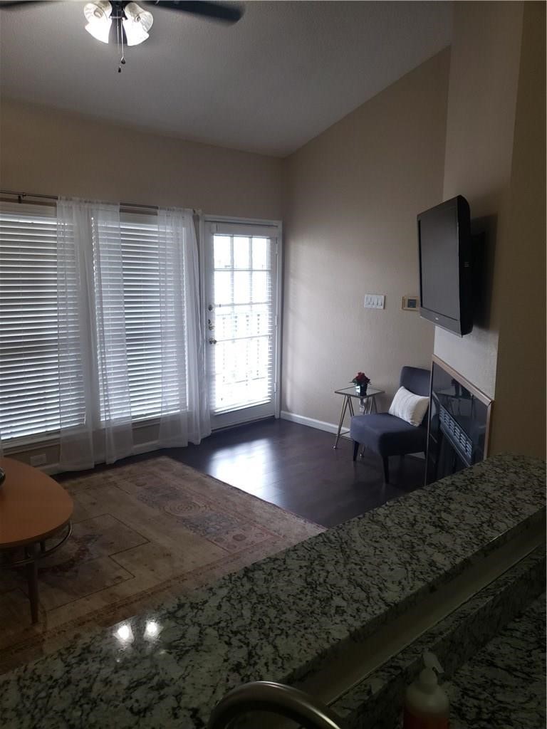 4800 W Lovers Lane 522