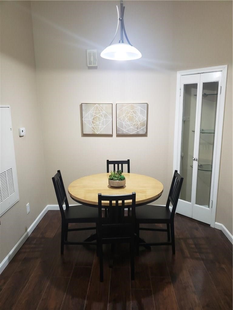 4800 W Lovers Lane 522