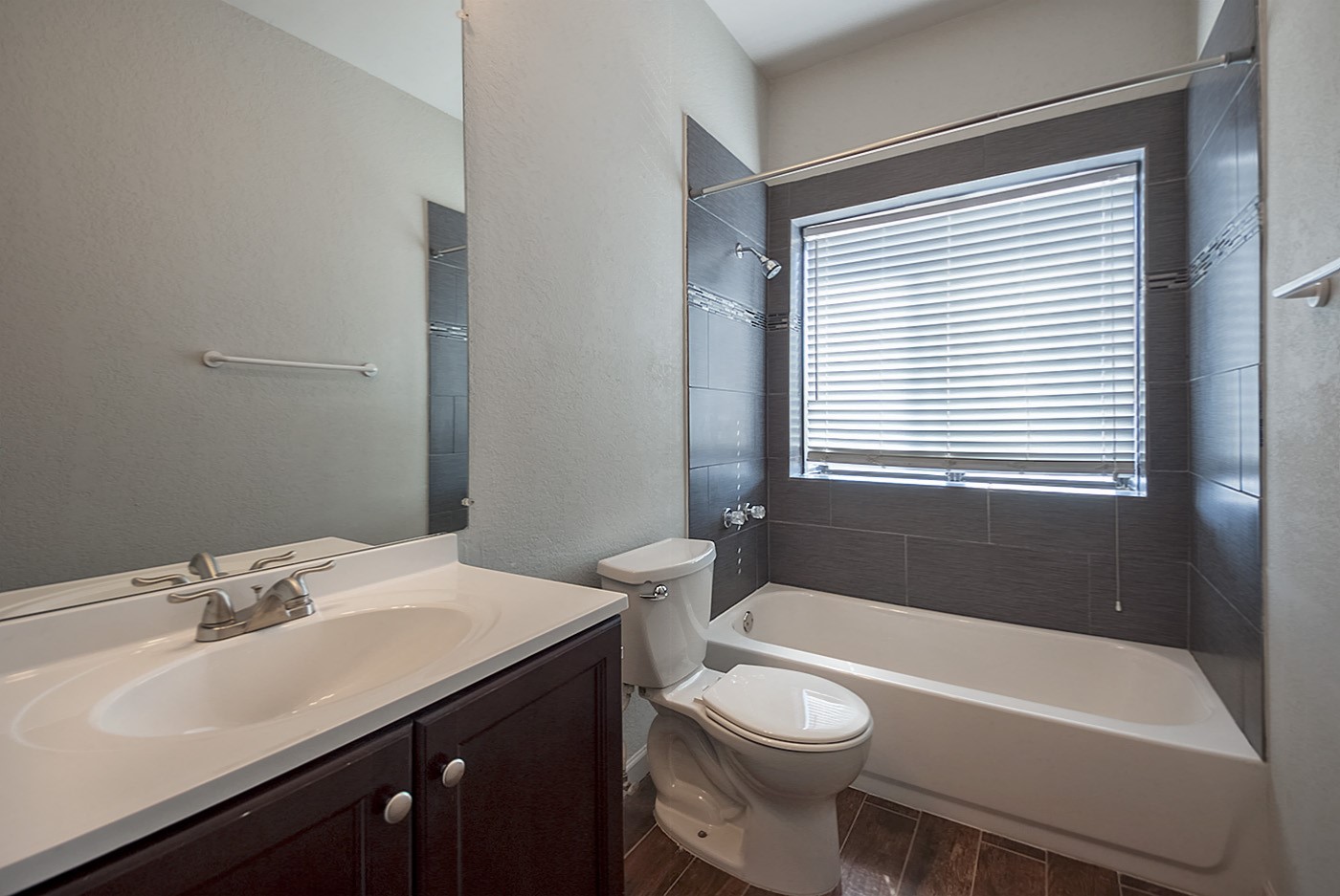 4800 W Lovers Lane 516