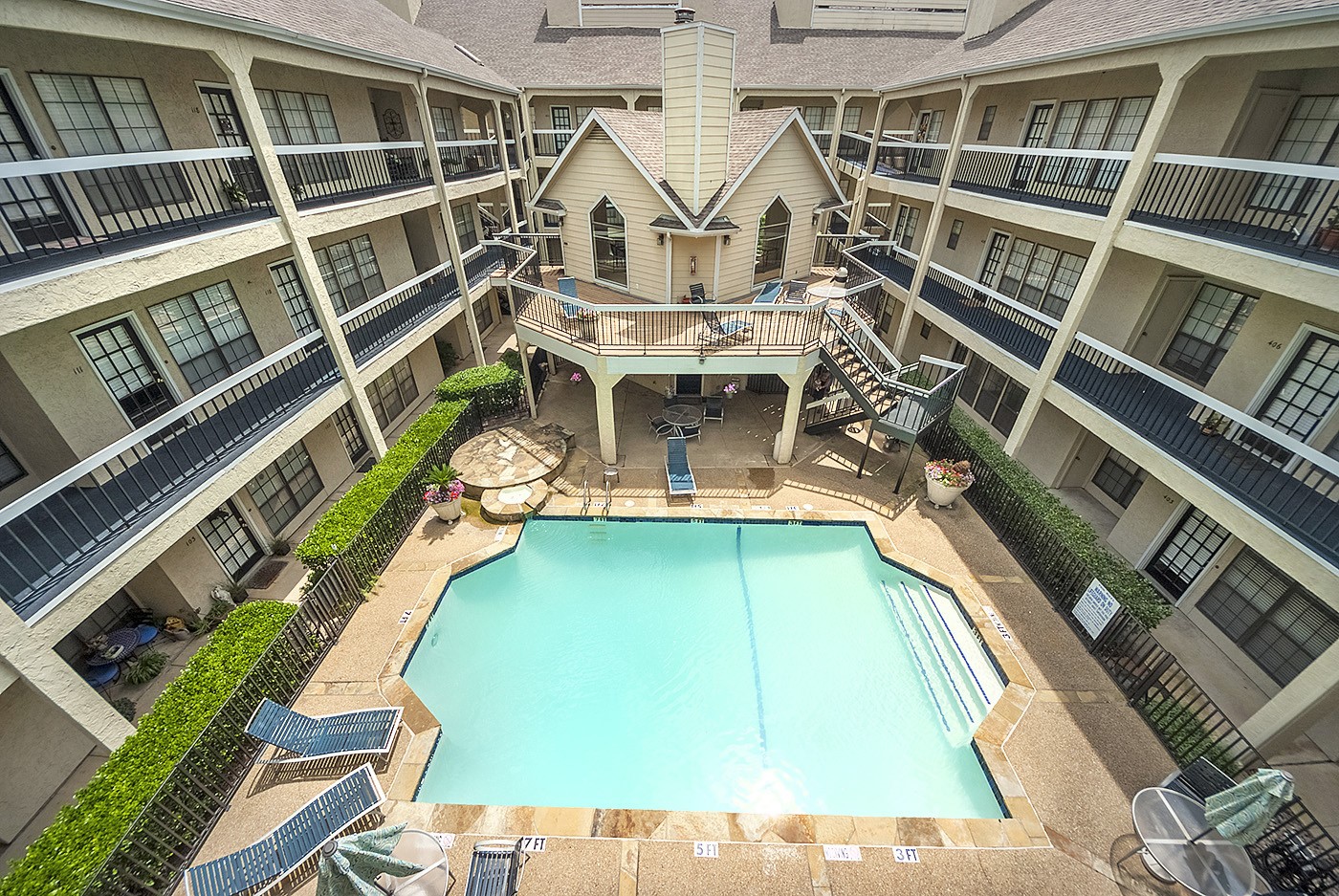 4800 W Lovers Lane 516