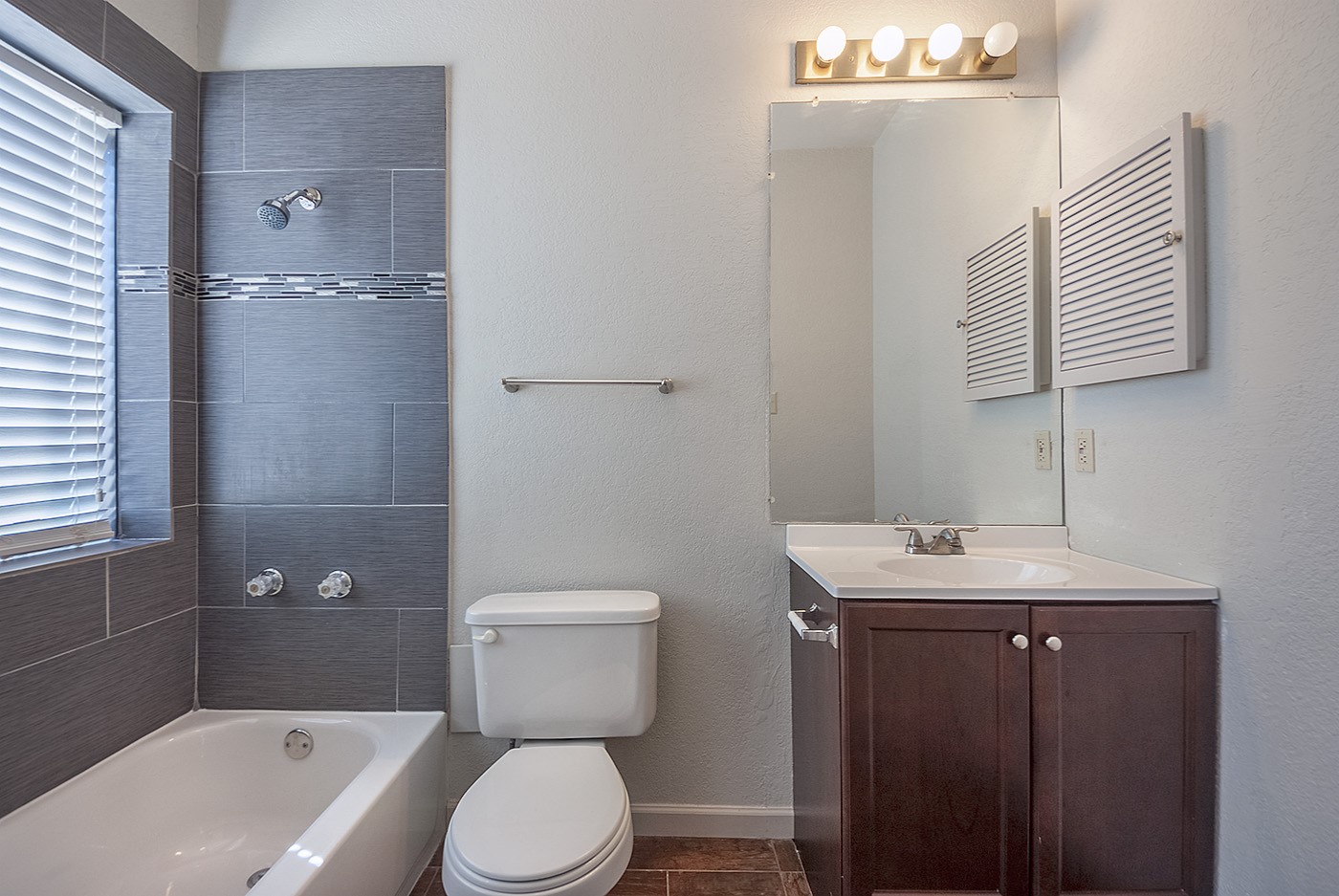 4800 W Lovers Lane 516