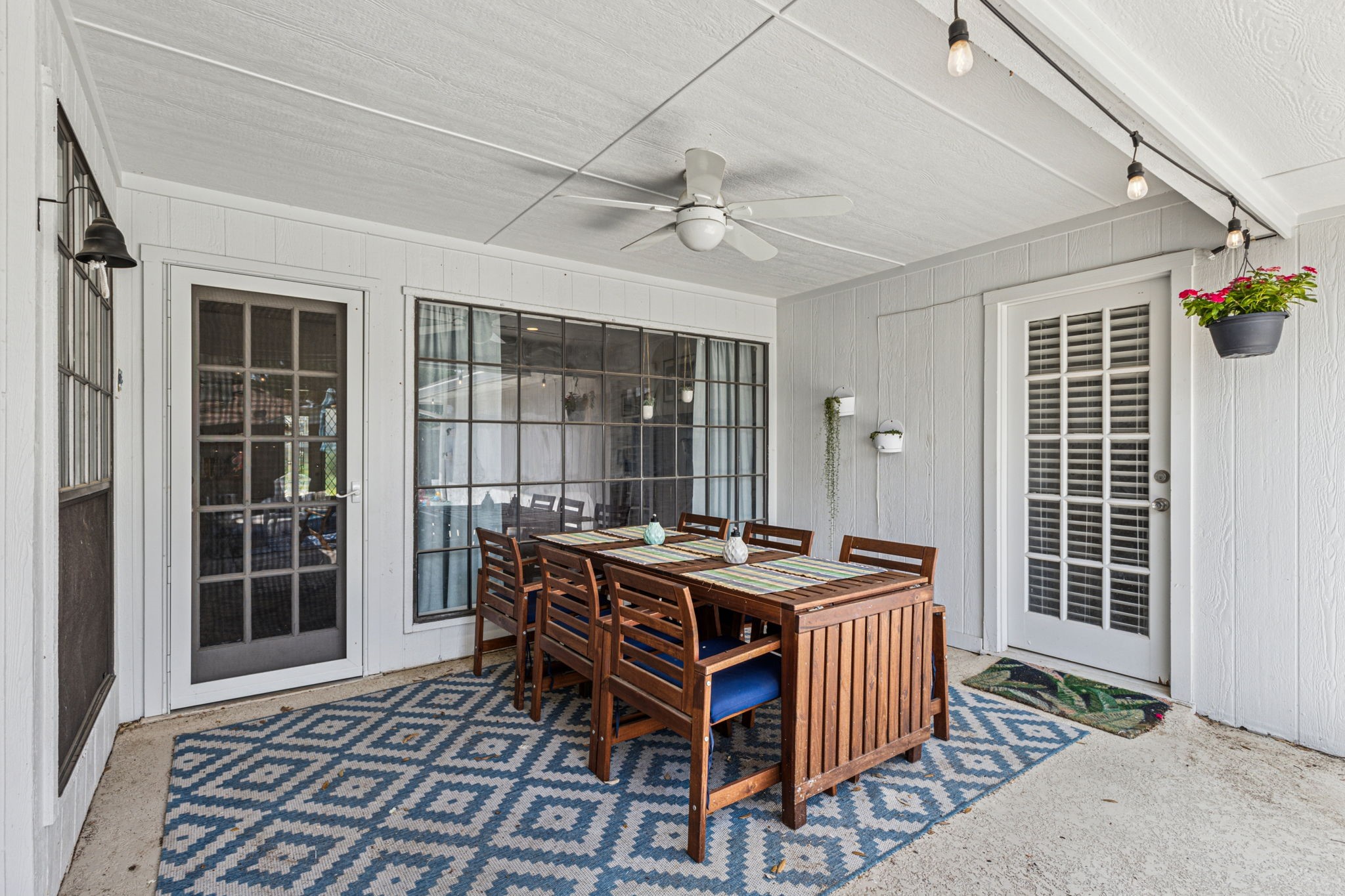 2302 Golden Willow Lane