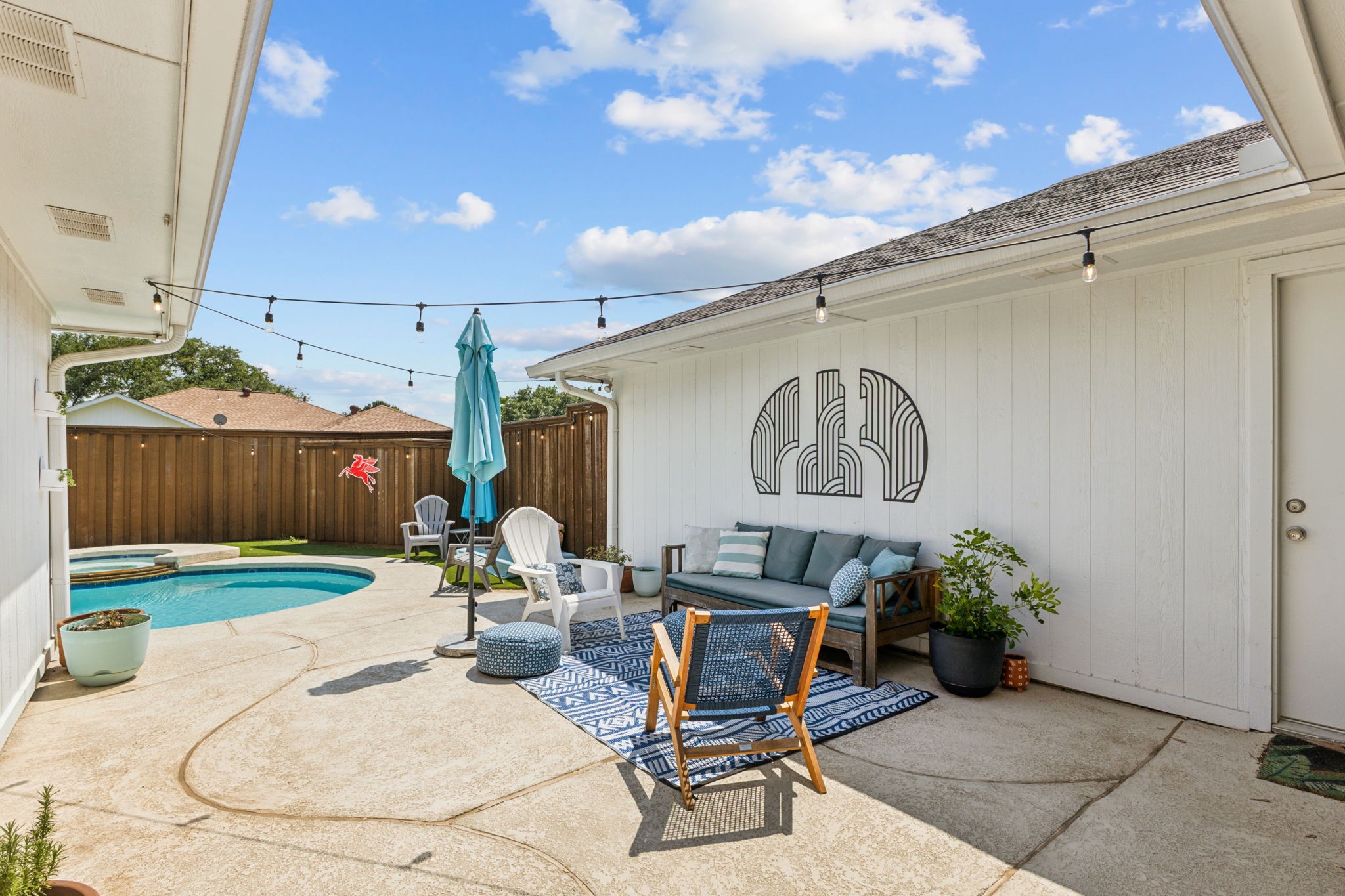 2302 Golden Willow Lane