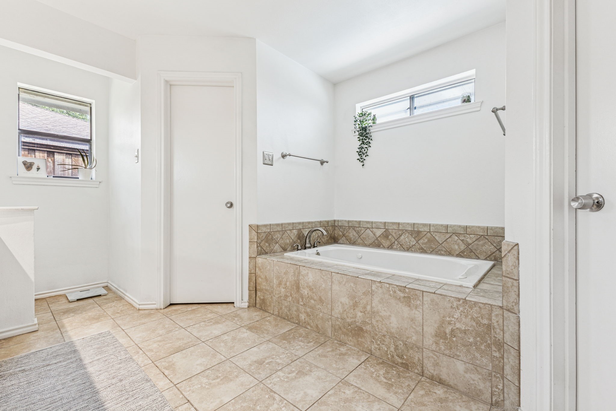 2302 Golden Willow Lane