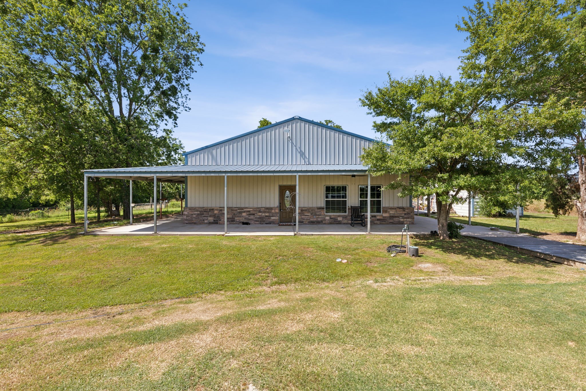 2122 County Road 119