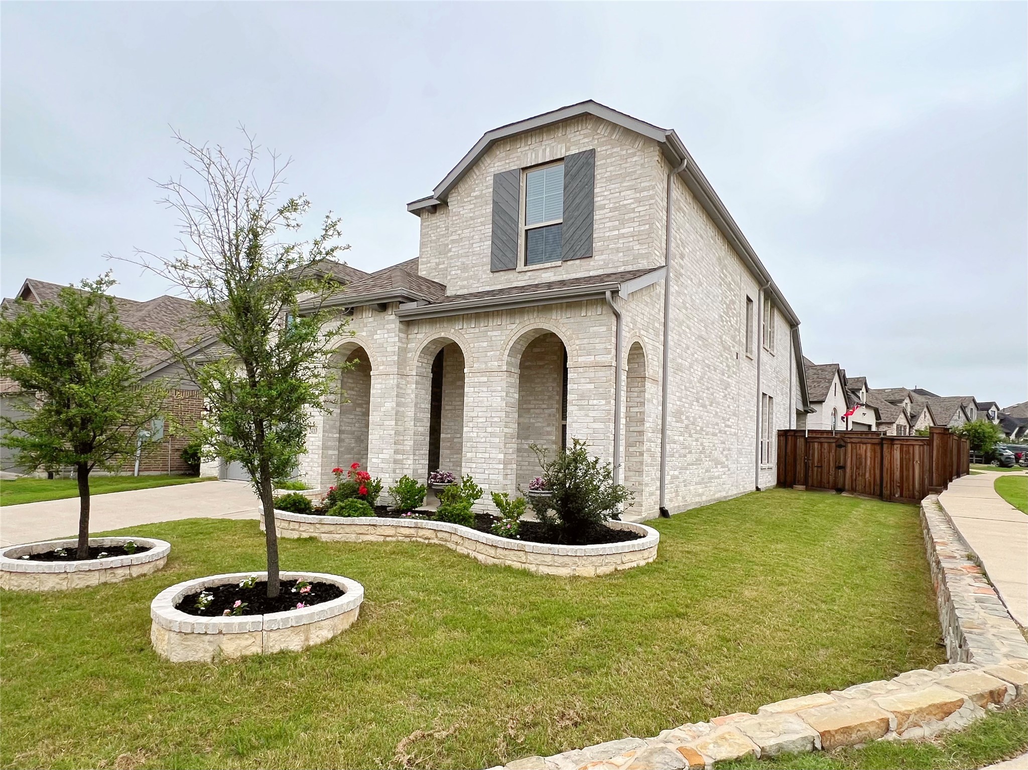 2410 Doncaster Drive