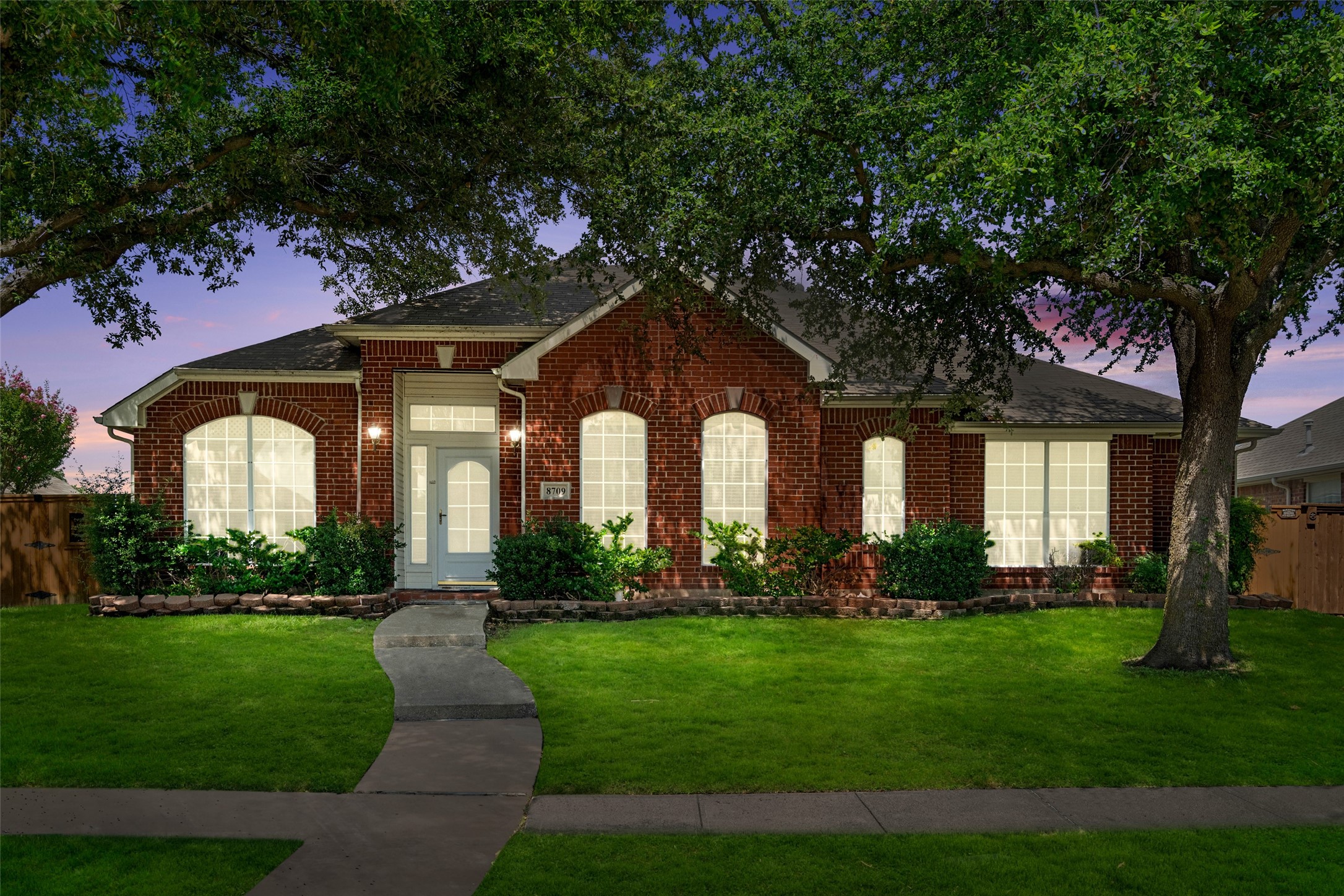 8709 Hartford Drive