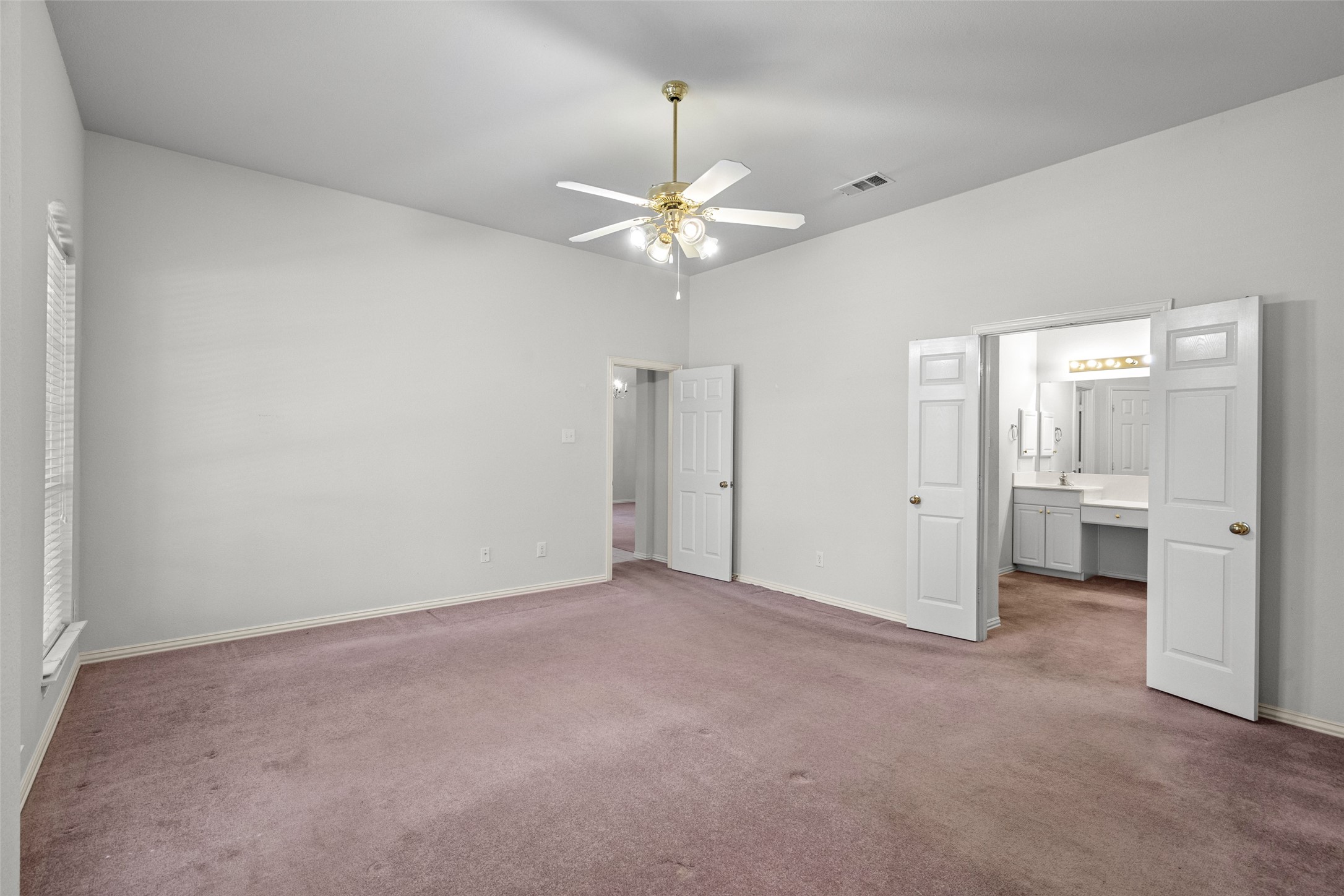 8709 Hartford Drive