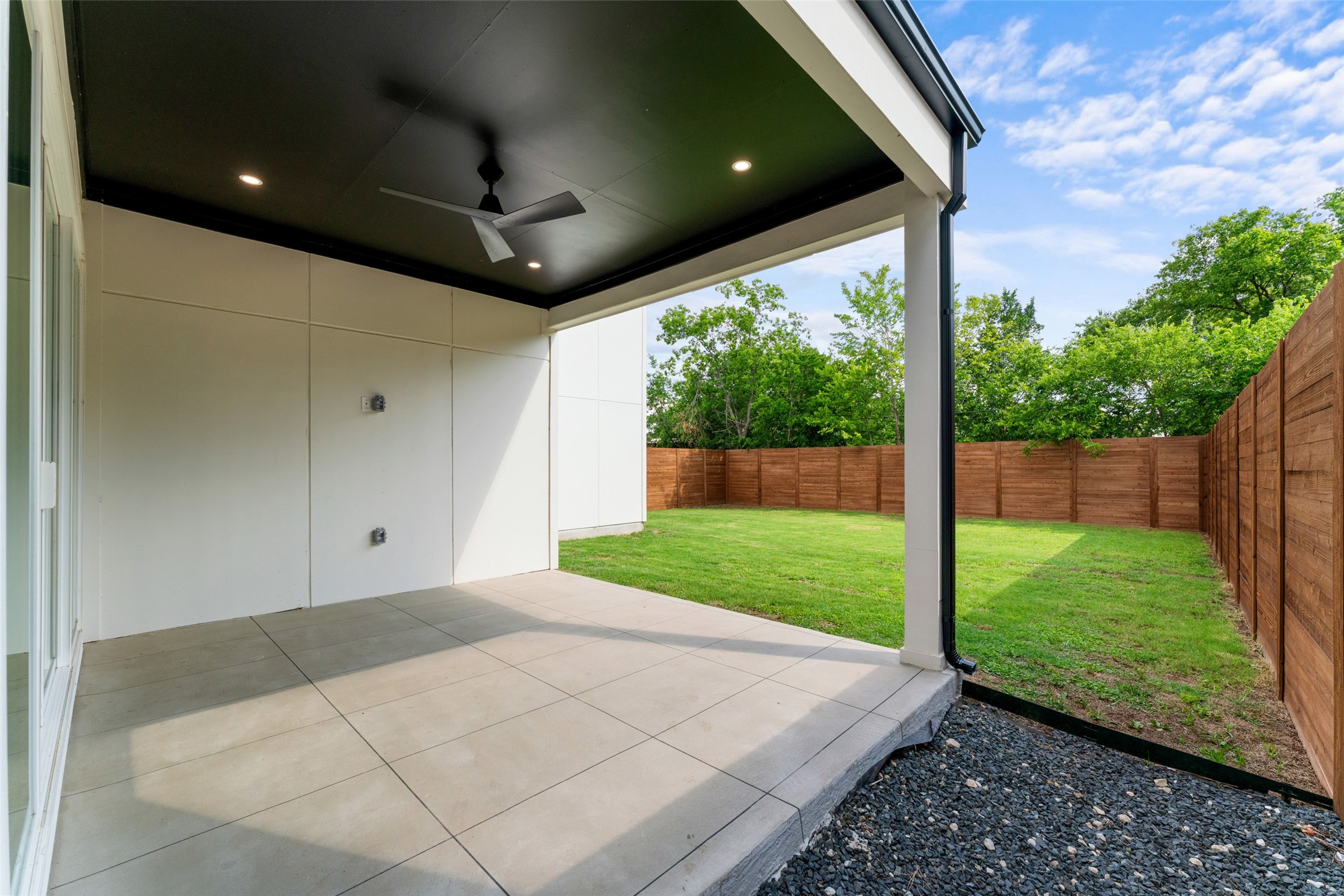 1626 Canada Drive
