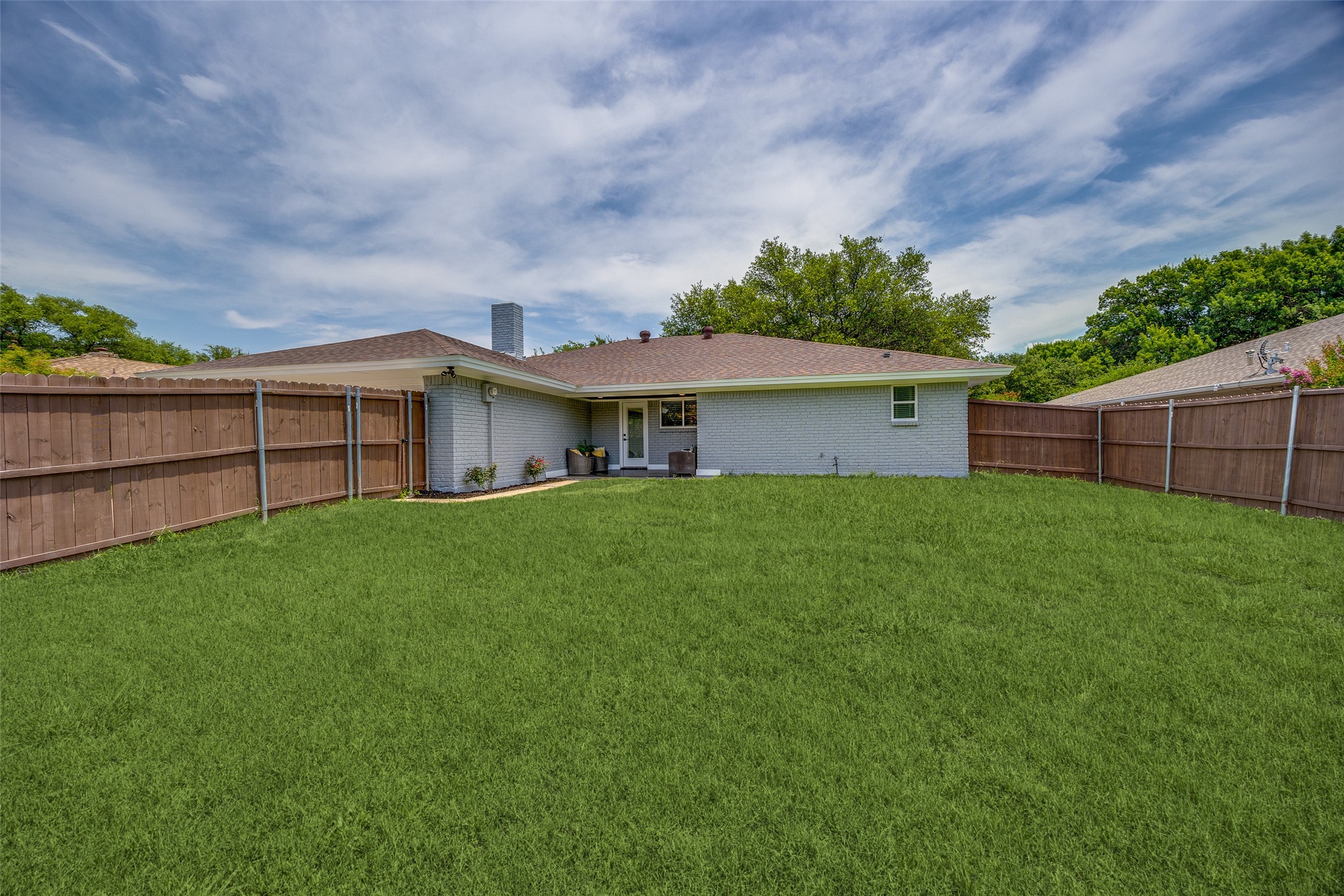 2913 Roundrock Trail