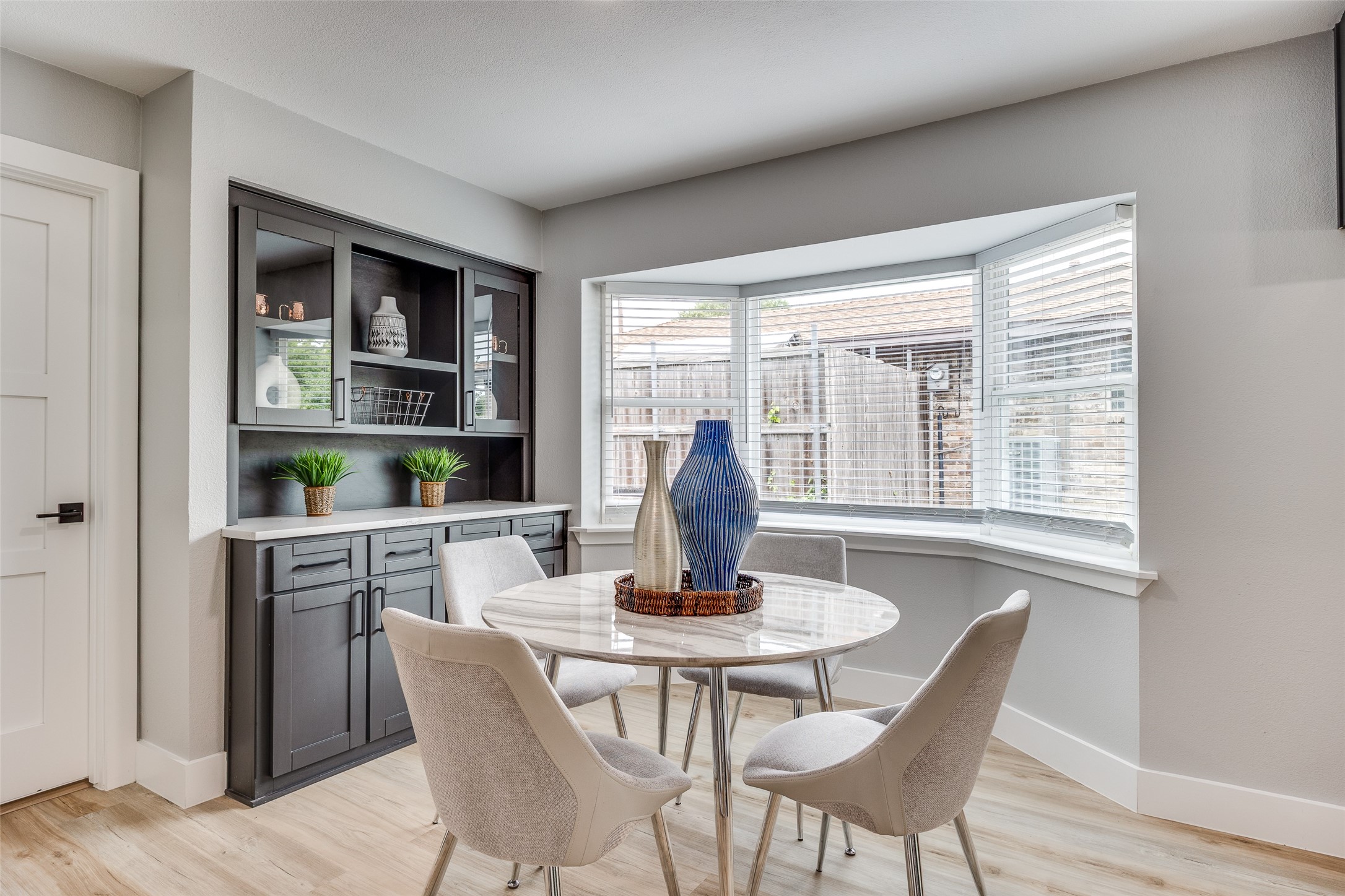 2913 Roundrock Trail