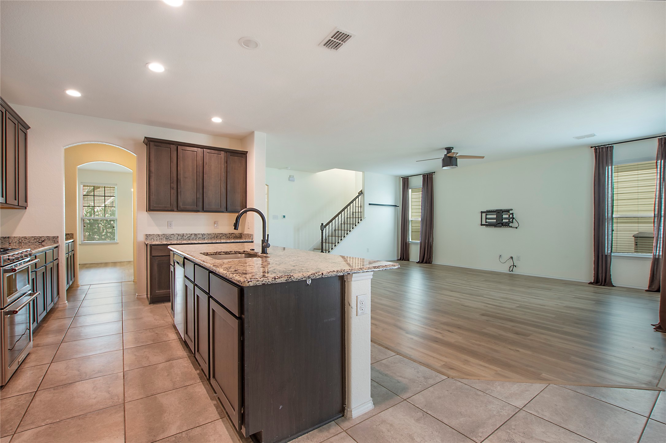 1513 Emerald Tree Place