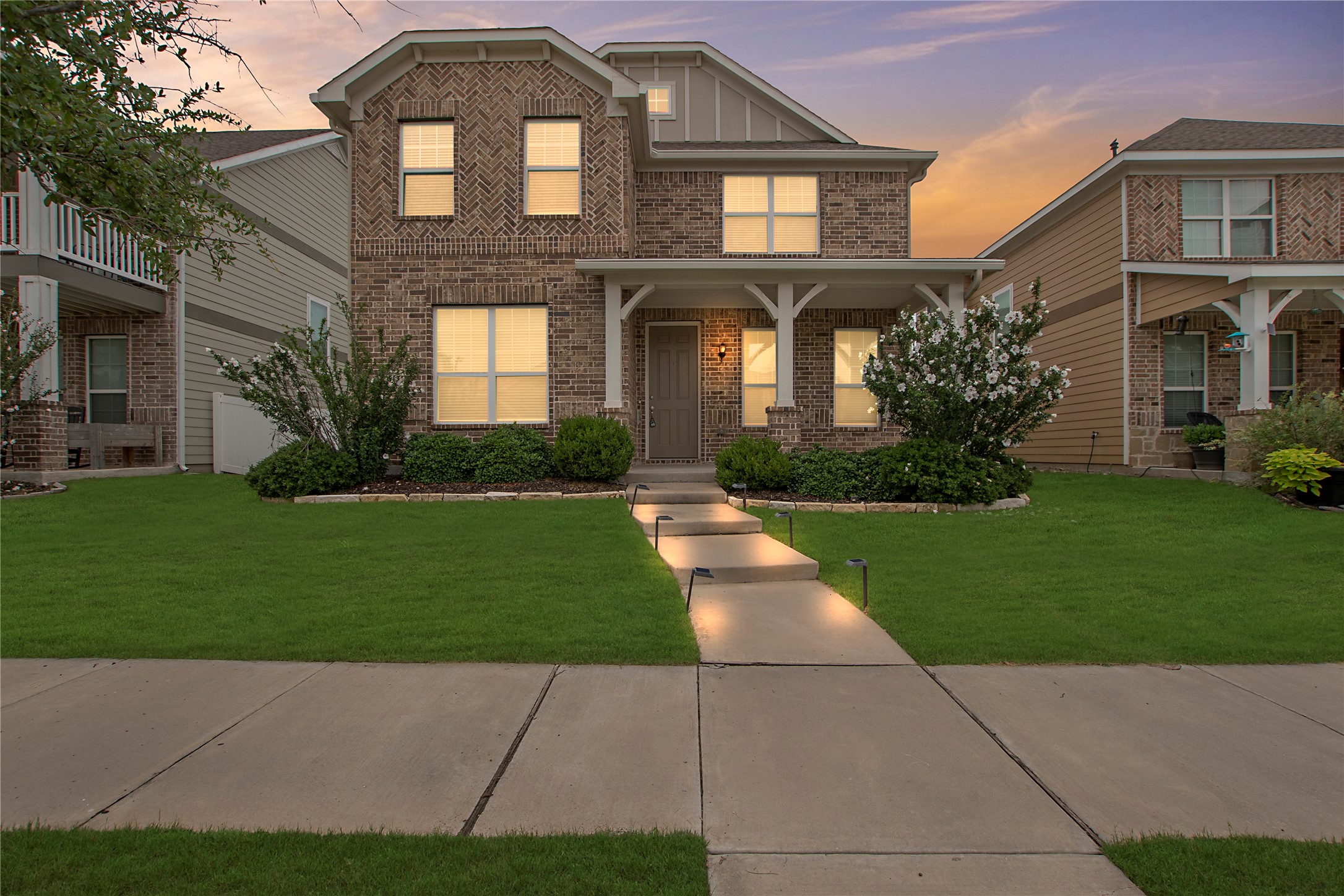 1513 Emerald Tree Place