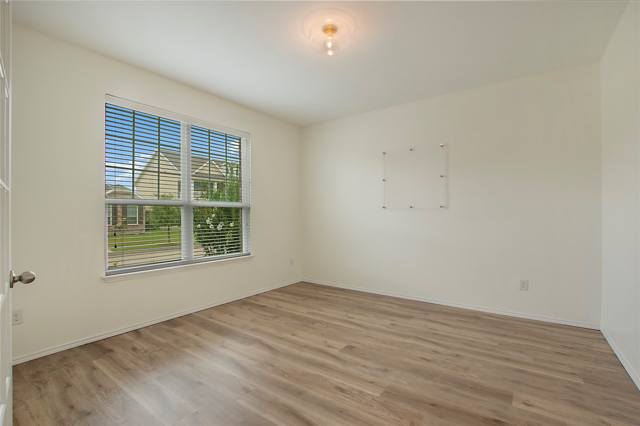 1513 Emerald Tree Place