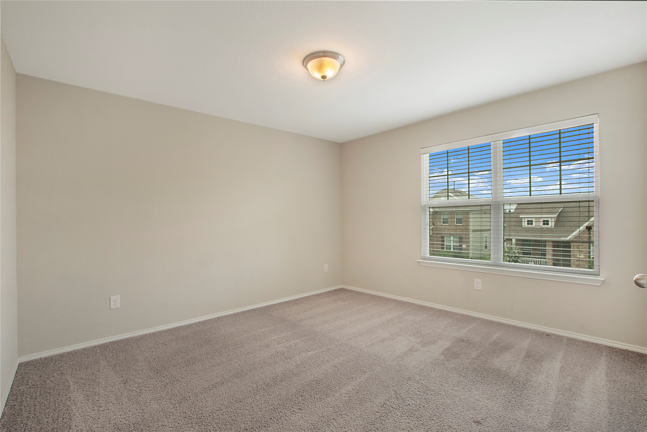 1513 Emerald Tree Place