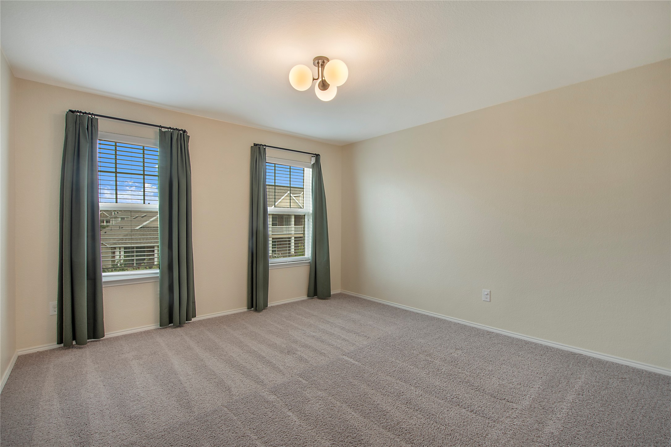 1513 Emerald Tree Place