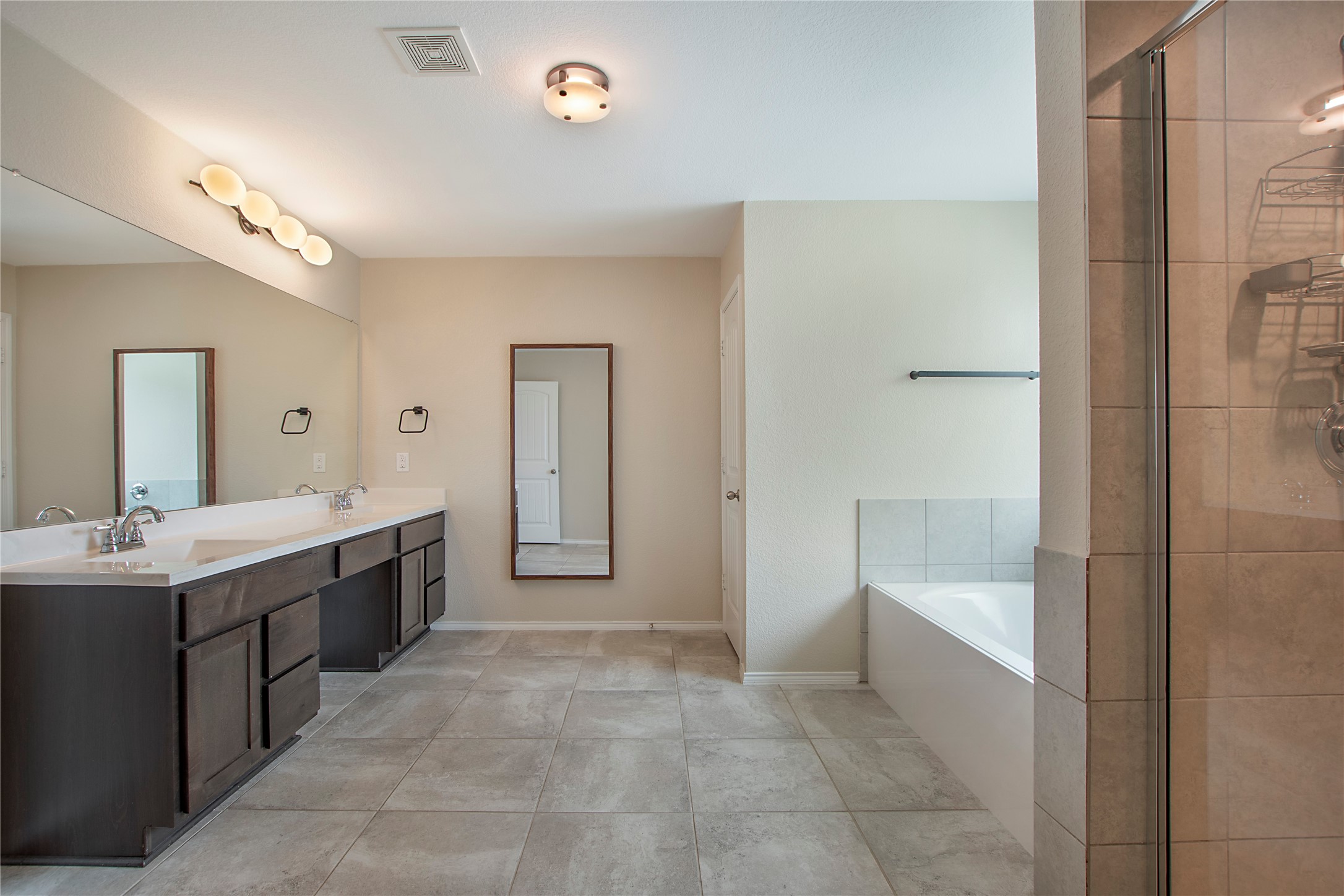 1513 Emerald Tree Place