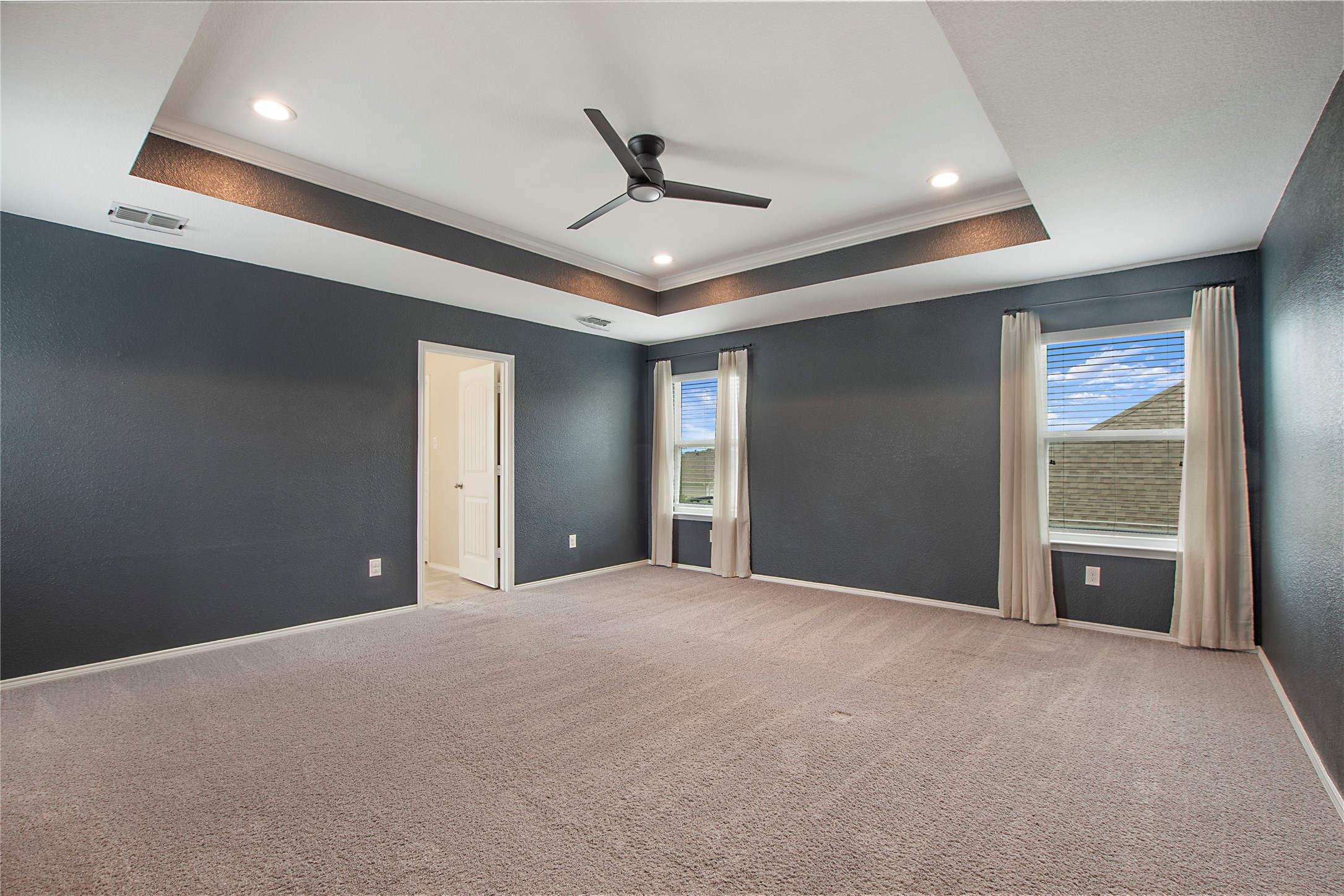 1513 Emerald Tree Place