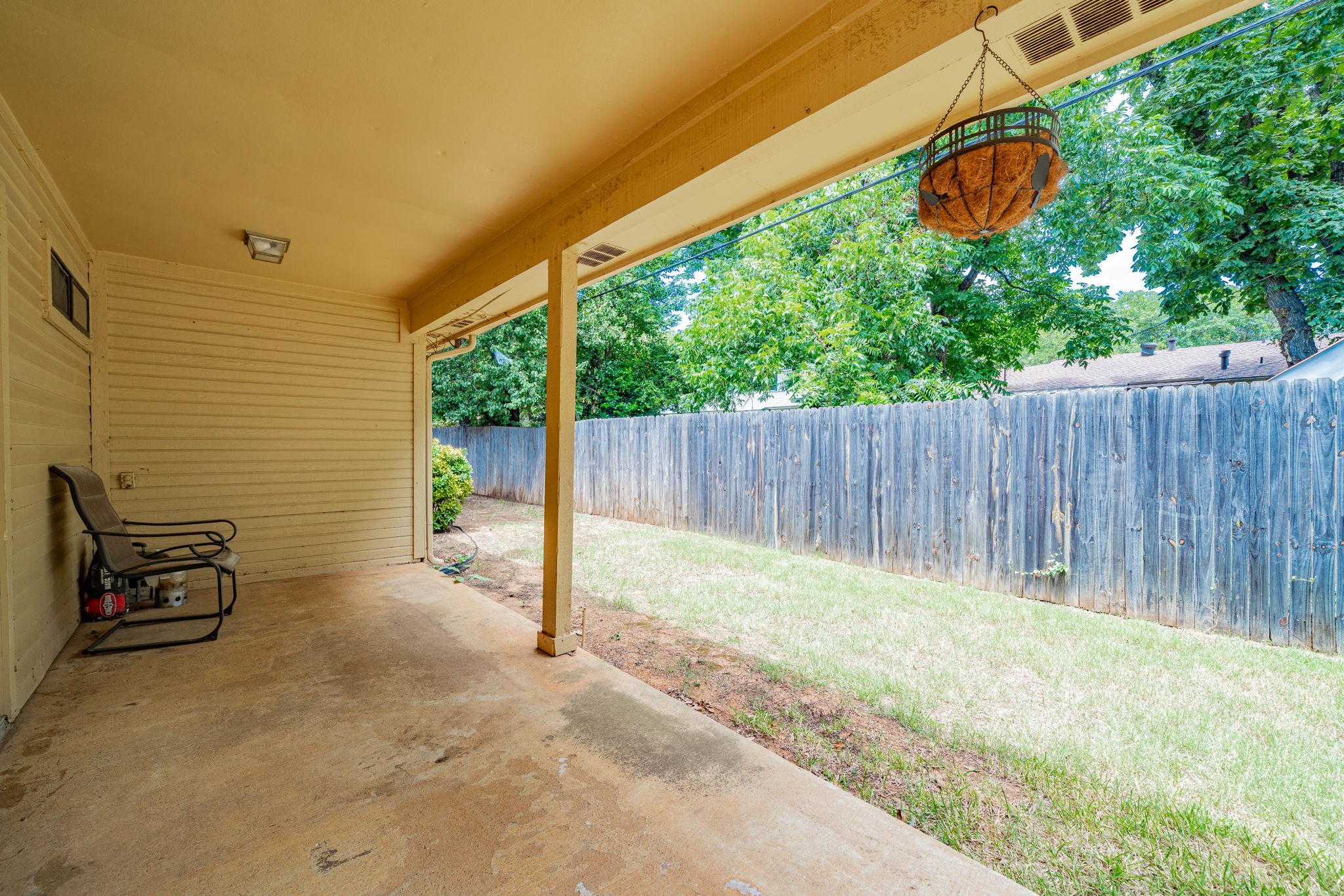 953 Cedarland Boulevard