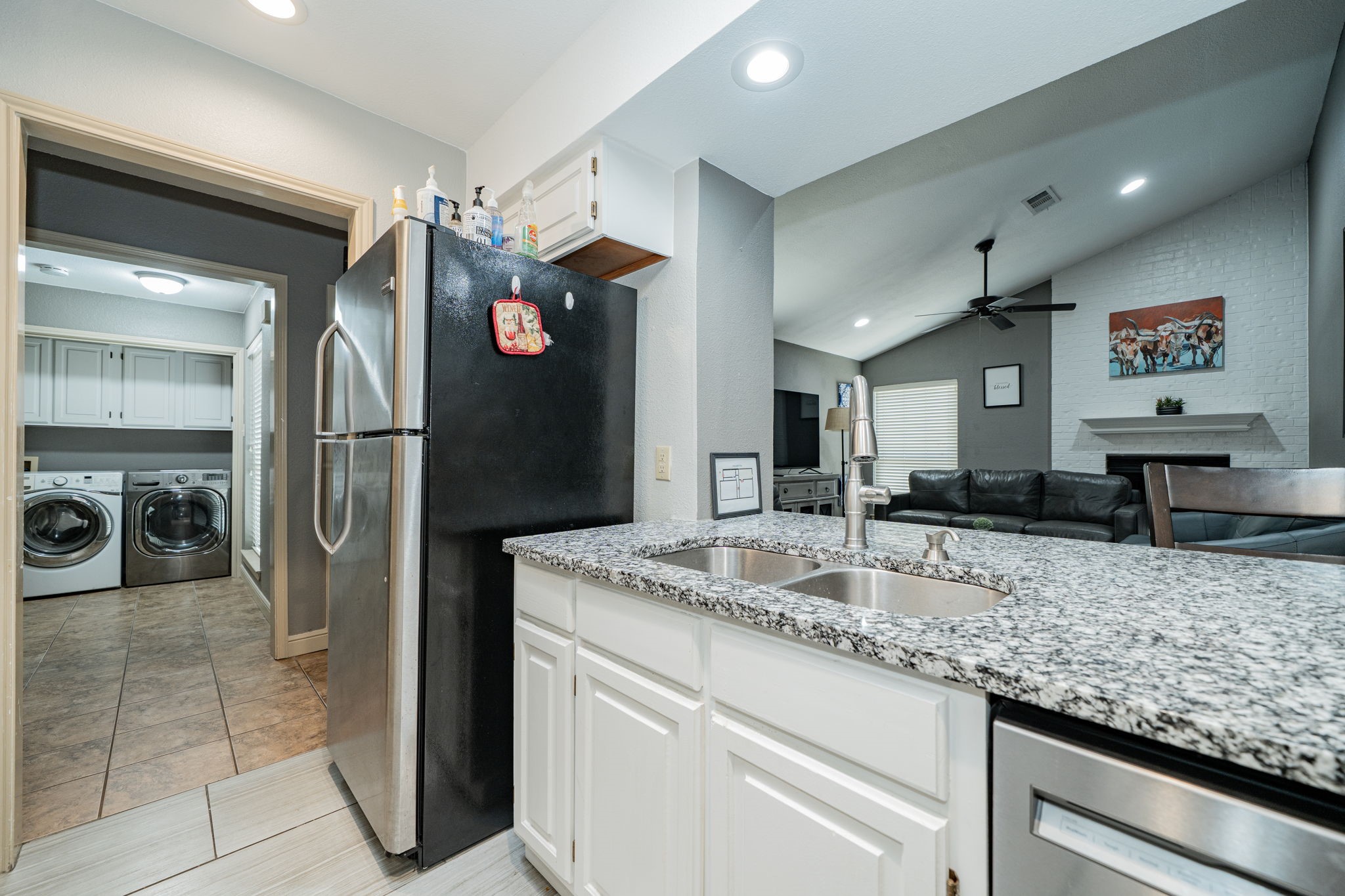 953 Cedarland Boulevard