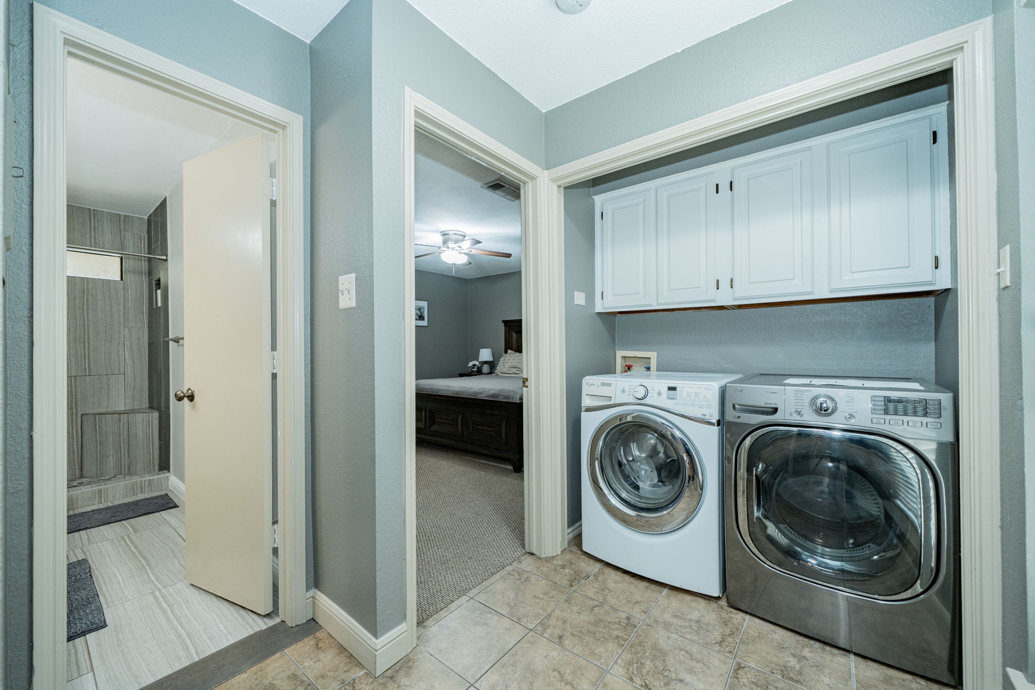 953 Cedarland Boulevard