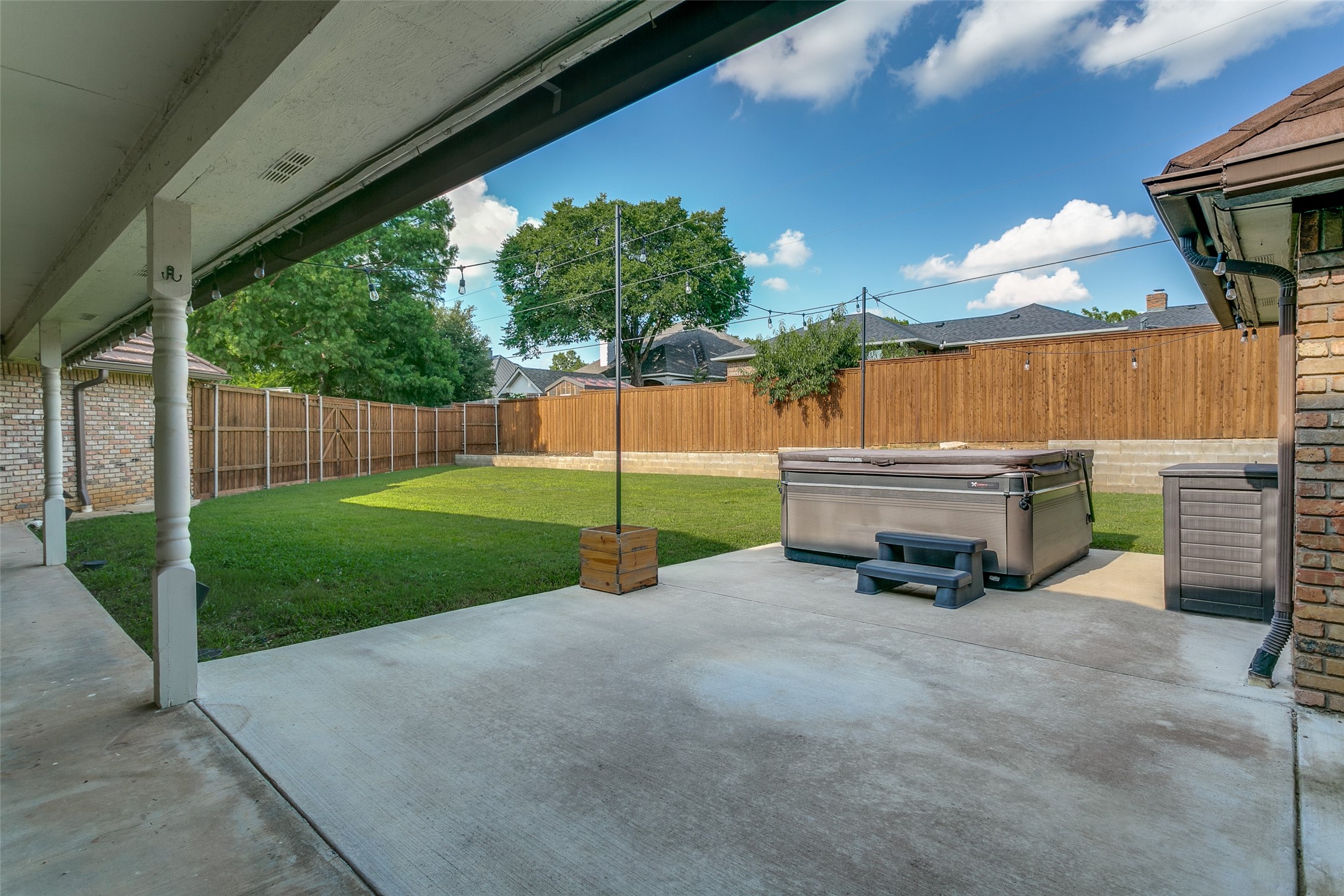 3713 Brentwood Court
