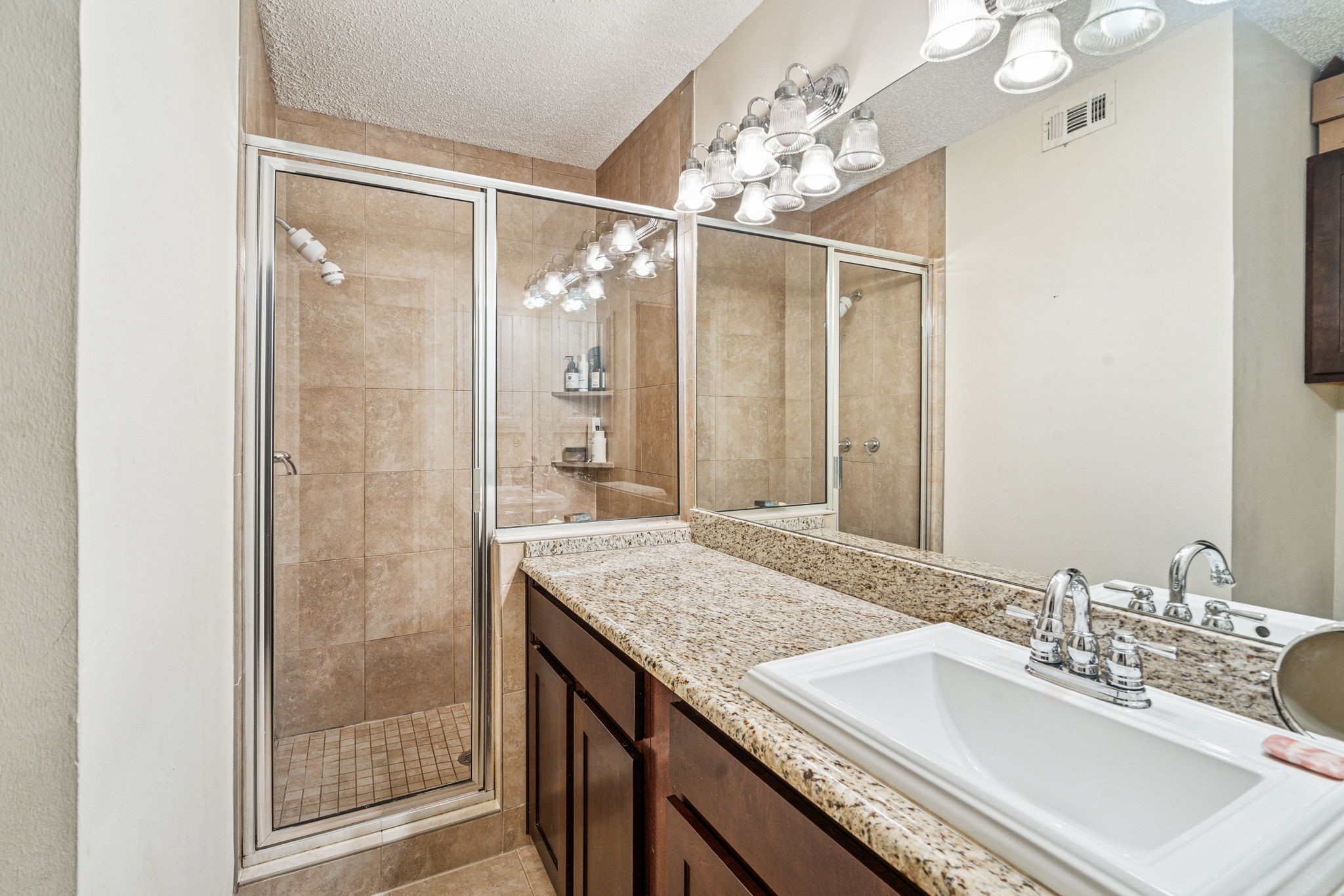 7640 W Greenway Boulevard 3D