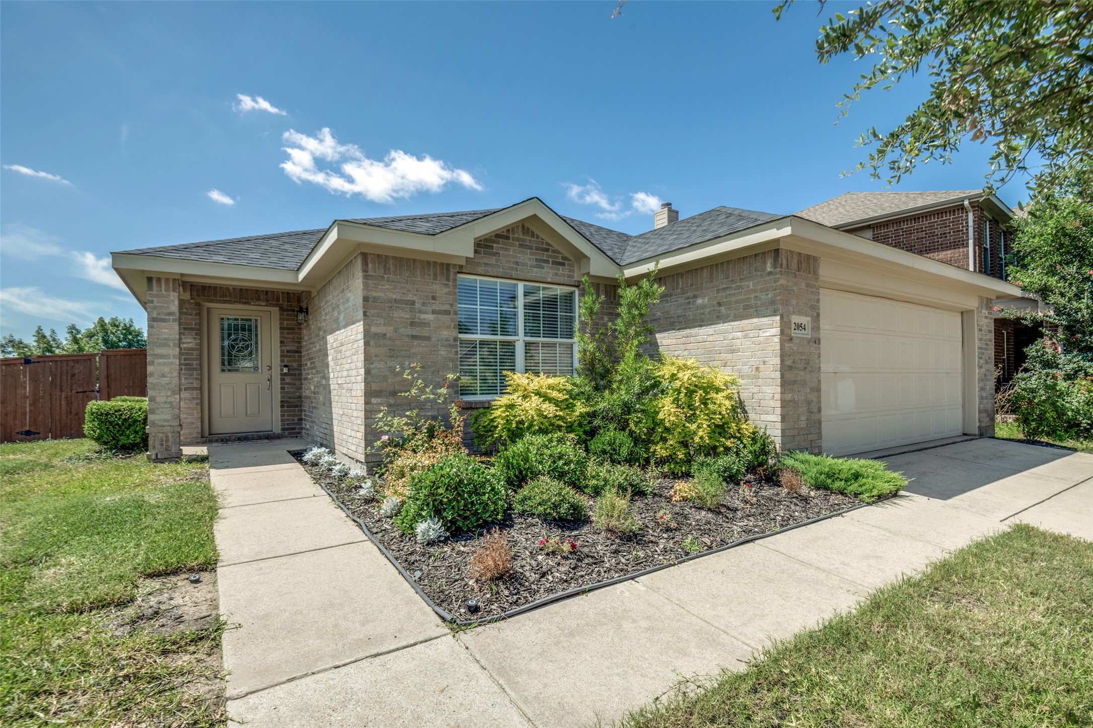 2054 Shawnee Trail