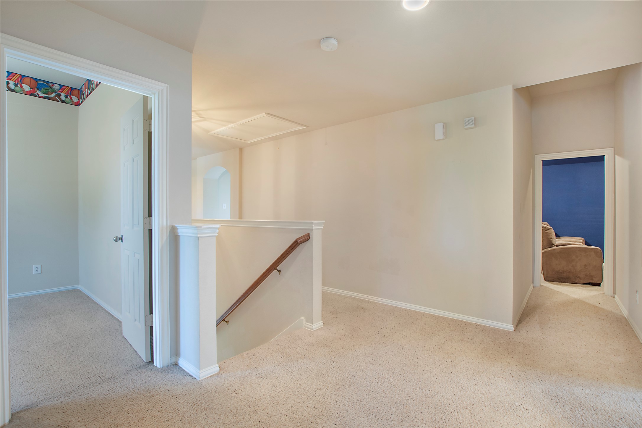 1018 Hollow Creek Drive