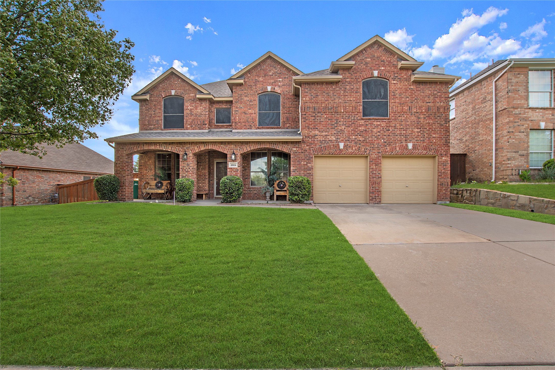 1018 Hollow Creek Drive